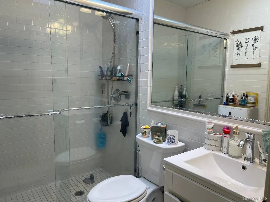 1113 Oceanfront Avenue, Long Beach, NY, 1 Bedroom Bedrooms, 2 Rooms Rooms,1 BathroomBathrooms,Residential Lease,For Rent,Oceanfront,0,1005863 1113 Oceanfront Avenue, Long Beach, NY, 1 Bedroom Bedrooms, 2 Rooms Rooms,1 BathroomBathrooms,Residential Lease,For Rent,Oceanfront,0,1005863
