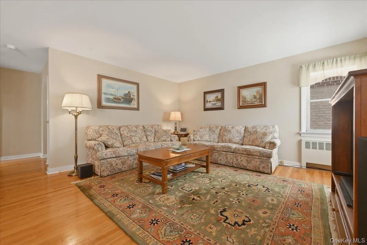 154 Cypress Street, Hempstead, NY, 3 Bedrooms Bedrooms, 7 Rooms Rooms,2 BathroomsBathrooms,Residential,For Rent,Cypress,0,1005866 154 Cypress Street, Hempstead, NY, 3 Bedrooms Bedrooms, 7 Rooms Rooms,2 BathroomsBathrooms,Residential,For Rent,Cypress,0,1005866