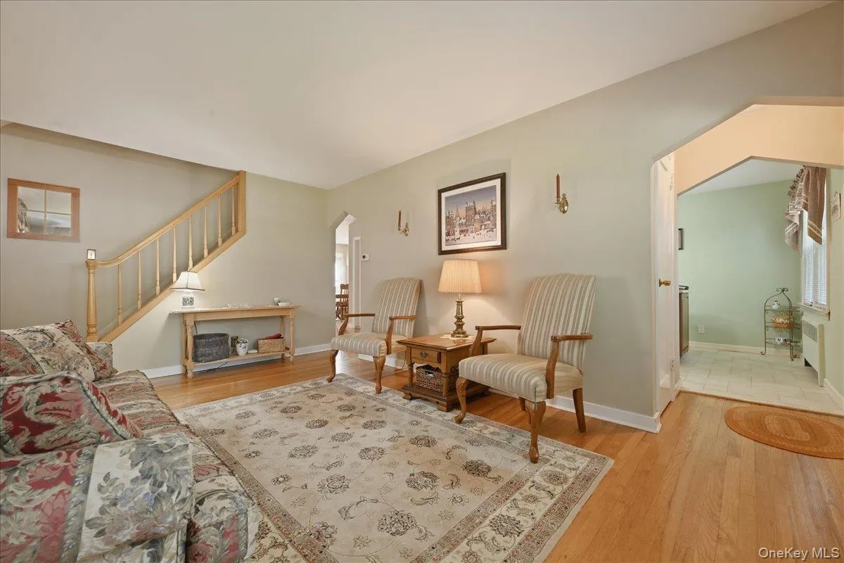 154 Cypress Street, Hempstead, NY, 3 Bedrooms Bedrooms, 7 Rooms Rooms,2 BathroomsBathrooms,Residential,For Rent,Cypress,0,1005866 154 Cypress Street, Hempstead, NY, 3 Bedrooms Bedrooms, 7 Rooms Rooms,2 BathroomsBathrooms,Residential,For Rent,Cypress,0,1005866