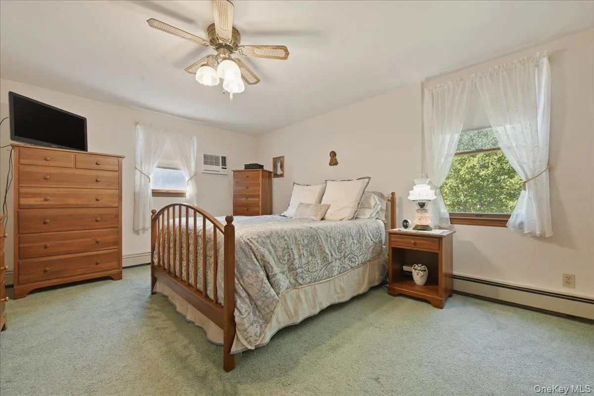 154 Cypress Street, Hempstead, NY, 3 Bedrooms Bedrooms, 7 Rooms Rooms,2 BathroomsBathrooms,Residential,For Rent,Cypress,0,1005866 154 Cypress Street, Hempstead, NY, 3 Bedrooms Bedrooms, 7 Rooms Rooms,2 BathroomsBathrooms,Residential,For Rent,Cypress,0,1005866