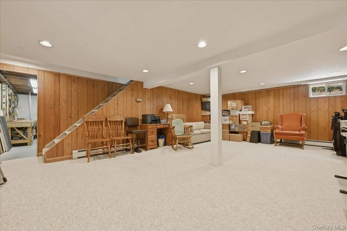 154 Cypress Street, Hempstead, NY, 3 Bedrooms Bedrooms, 7 Rooms Rooms,2 BathroomsBathrooms,Residential,For Rent,Cypress,0,1005866 154 Cypress Street, Hempstead, NY, 3 Bedrooms Bedrooms, 7 Rooms Rooms,2 BathroomsBathrooms,Residential,For Rent,Cypress,0,1005866