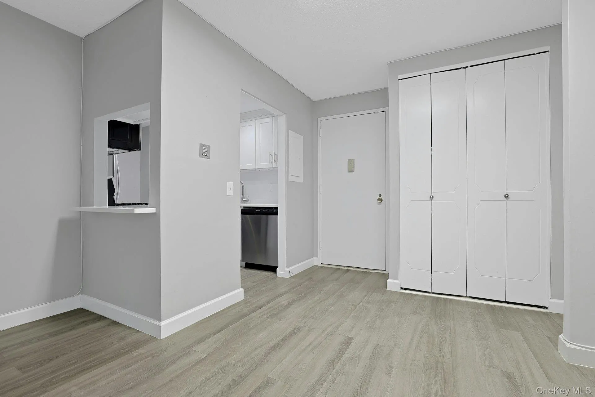 1270 North Avenue, New Rochelle, NY, 2 Bedrooms Bedrooms, 4 Rooms Rooms,2 BathroomsBathrooms,Residential,For Rent,North,0,1005869 1270 North Avenue, New Rochelle, NY, 2 Bedrooms Bedrooms, 4 Rooms Rooms,2 BathroomsBathrooms,Residential,For Rent,North,0,1005869
