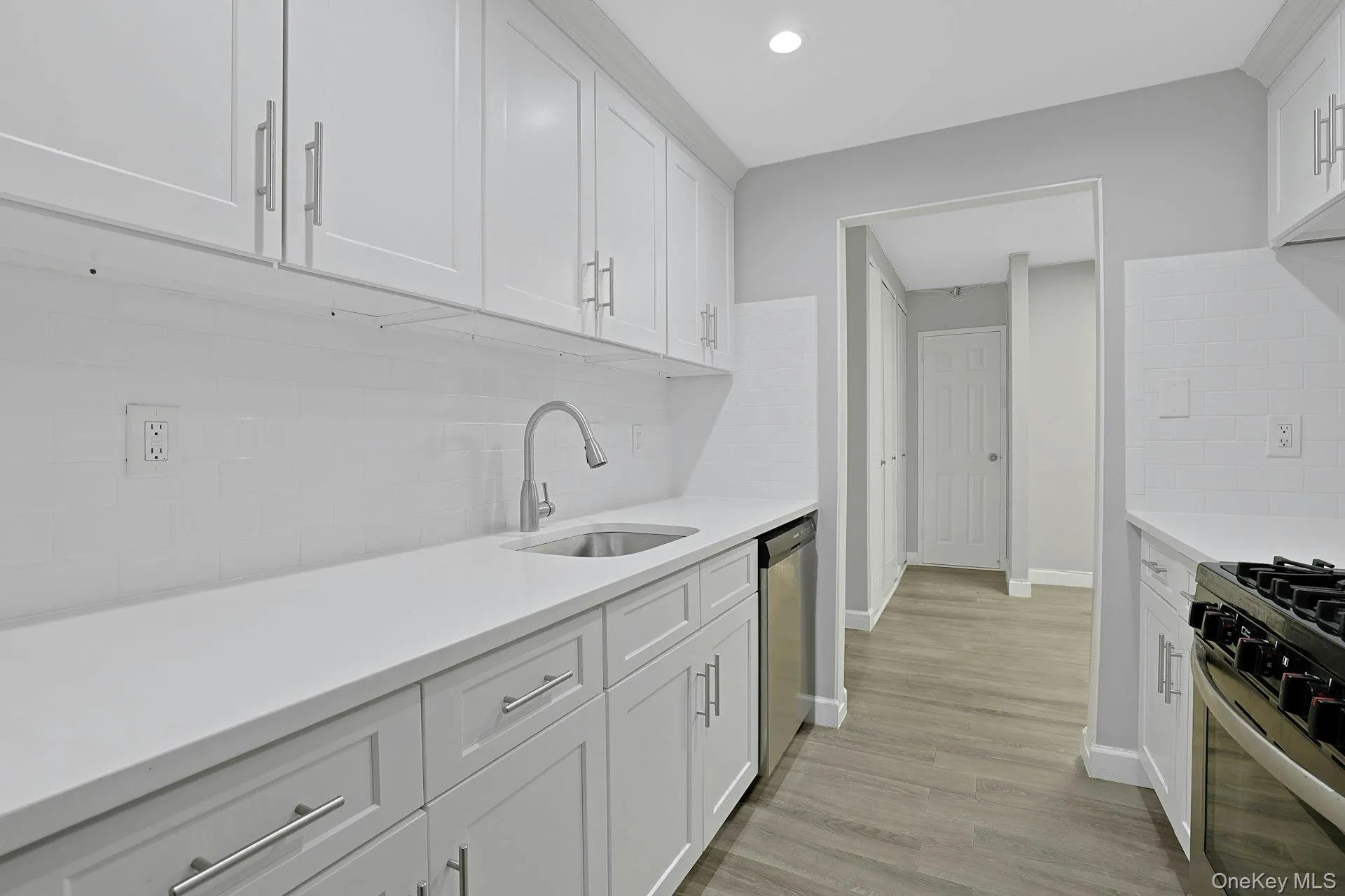1270 North Avenue, New Rochelle, NY, 2 Bedrooms Bedrooms, 4 Rooms Rooms,2 BathroomsBathrooms,Residential,For Rent,North,0,1005869 1270 North Avenue, New Rochelle, NY, 2 Bedrooms Bedrooms, 4 Rooms Rooms,2 BathroomsBathrooms,Residential,For Rent,North,0,1005869