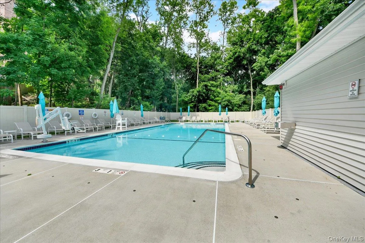 125-3 S. Highland Avenue, Ossining, NY, 1 Bedroom Bedrooms, 4 Rooms Rooms,1 BathroomBathrooms,Residential,For Rent,S. Highland,0,1005870 125-3 S. Highland Avenue, Ossining, NY, 1 Bedroom Bedrooms, 4 Rooms Rooms,1 BathroomBathrooms,Residential,For Rent,S. Highland,0,1005870
