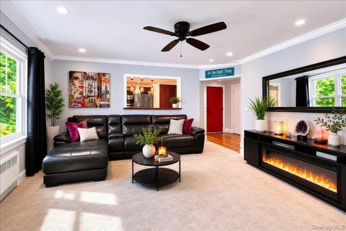 125-3 S. Highland Avenue, Ossining, NY, 1 Bedroom Bedrooms, 4 Rooms Rooms,1 BathroomBathrooms,Residential,For Rent,S. Highland,0,1005870 125-3 S. Highland Avenue, Ossining, NY, 1 Bedroom Bedrooms, 4 Rooms Rooms,1 BathroomBathrooms,Residential,For Rent,S. Highland,0,1005870