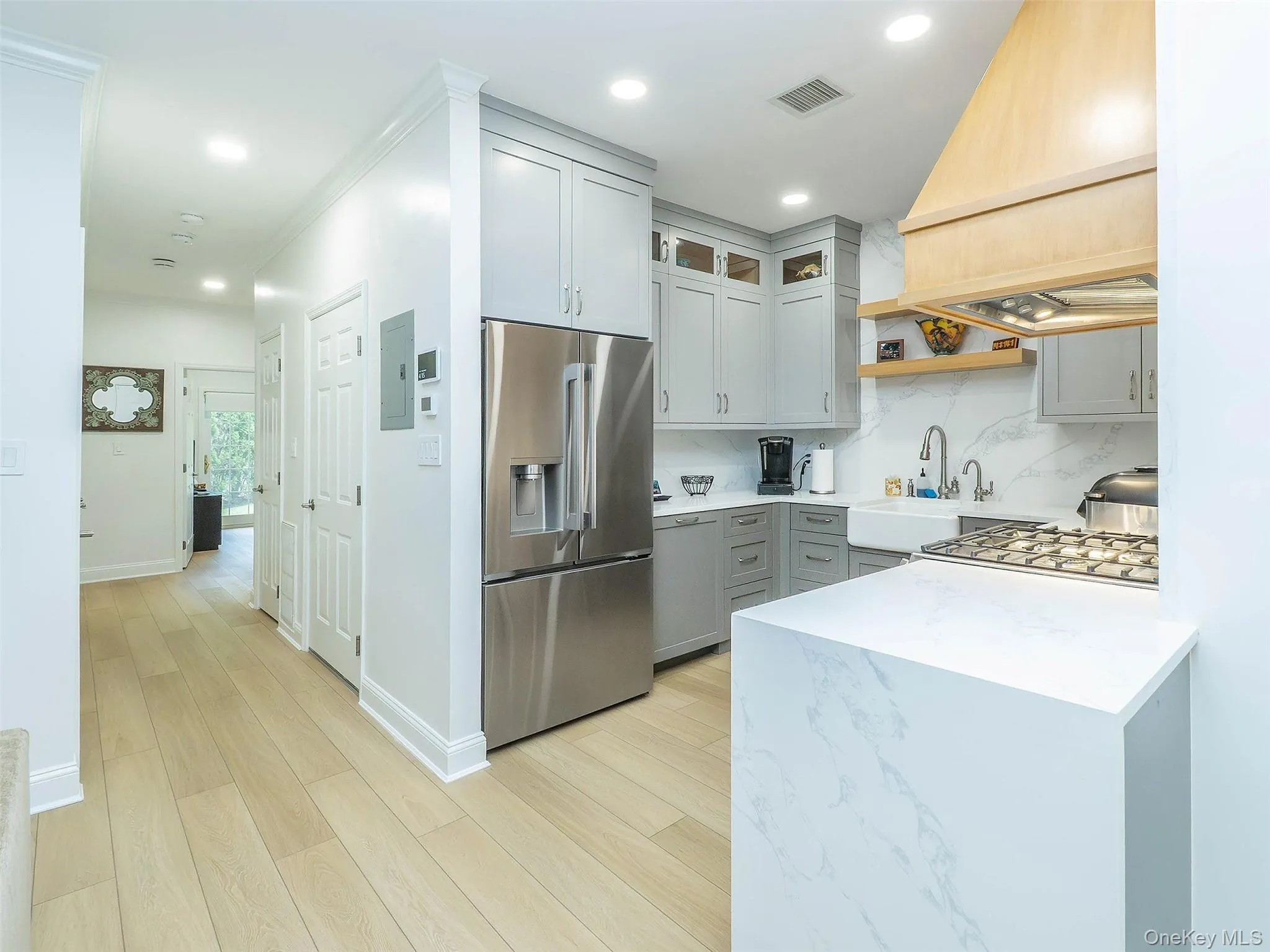 87 Pond View Drive, North Hempstead, NY, 2 Bedrooms Bedrooms, 5 Rooms Rooms,2 BathroomsBathrooms,Residential,For Rent,Pond View,0,1005874 87 Pond View Drive, North Hempstead, NY, 2 Bedrooms Bedrooms, 5 Rooms Rooms,2 BathroomsBathrooms,Residential,For Rent,Pond View,0,1005874