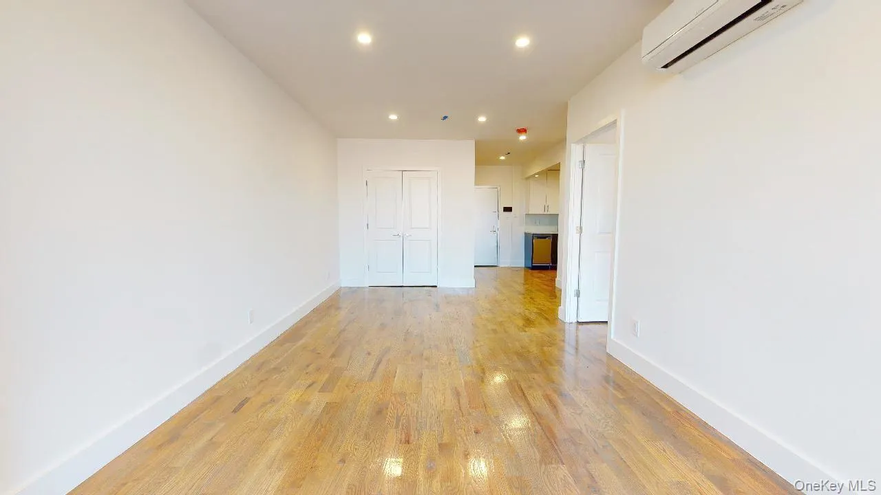 138-28 Queens Boulevard, New York, NY, 1 Bedroom Bedrooms, 3 Rooms Rooms,1 BathroomBathrooms,Residential Lease,For Rent,Queens,0,1005879 138-28 Queens Boulevard, New York, NY, 1 Bedroom Bedrooms, 3 Rooms Rooms,1 BathroomBathrooms,Residential Lease,For Rent,Queens,0,1005879
