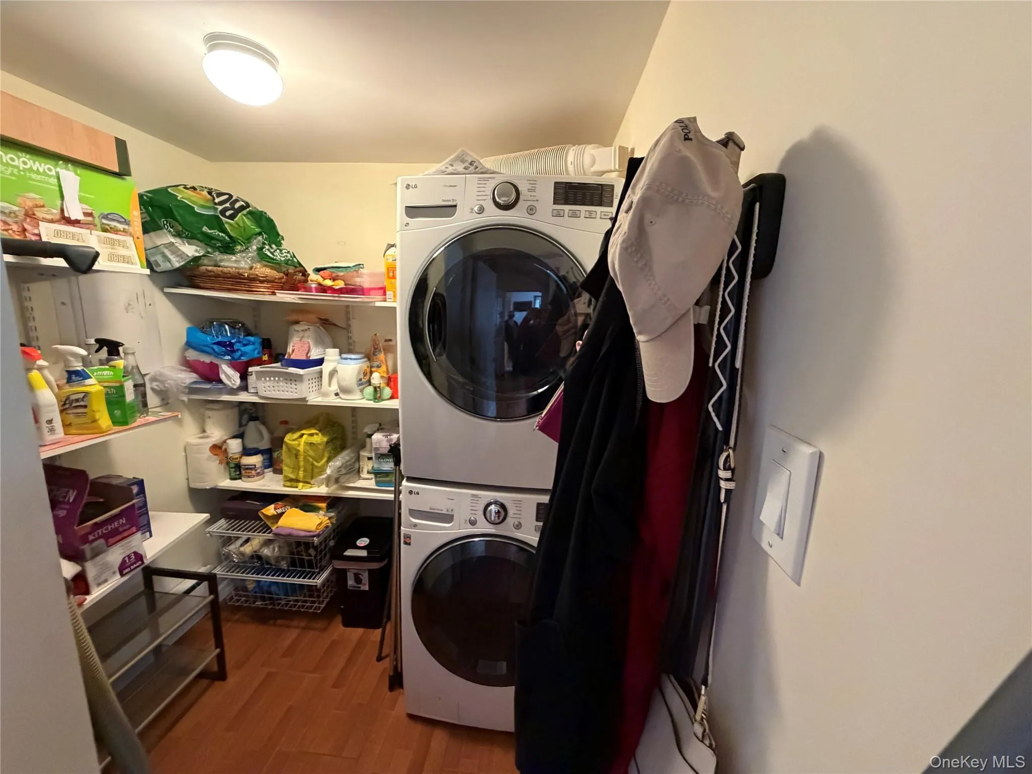8 Peter Way, Thompson, NY, 3 Bedrooms Bedrooms, 6 Rooms Rooms,3 BathroomsBathrooms,Residential,For Rent,Peter,0,1005881 8 Peter Way, Thompson, NY, 3 Bedrooms Bedrooms, 6 Rooms Rooms,3 BathroomsBathrooms,Residential,For Rent,Peter,0,1005881