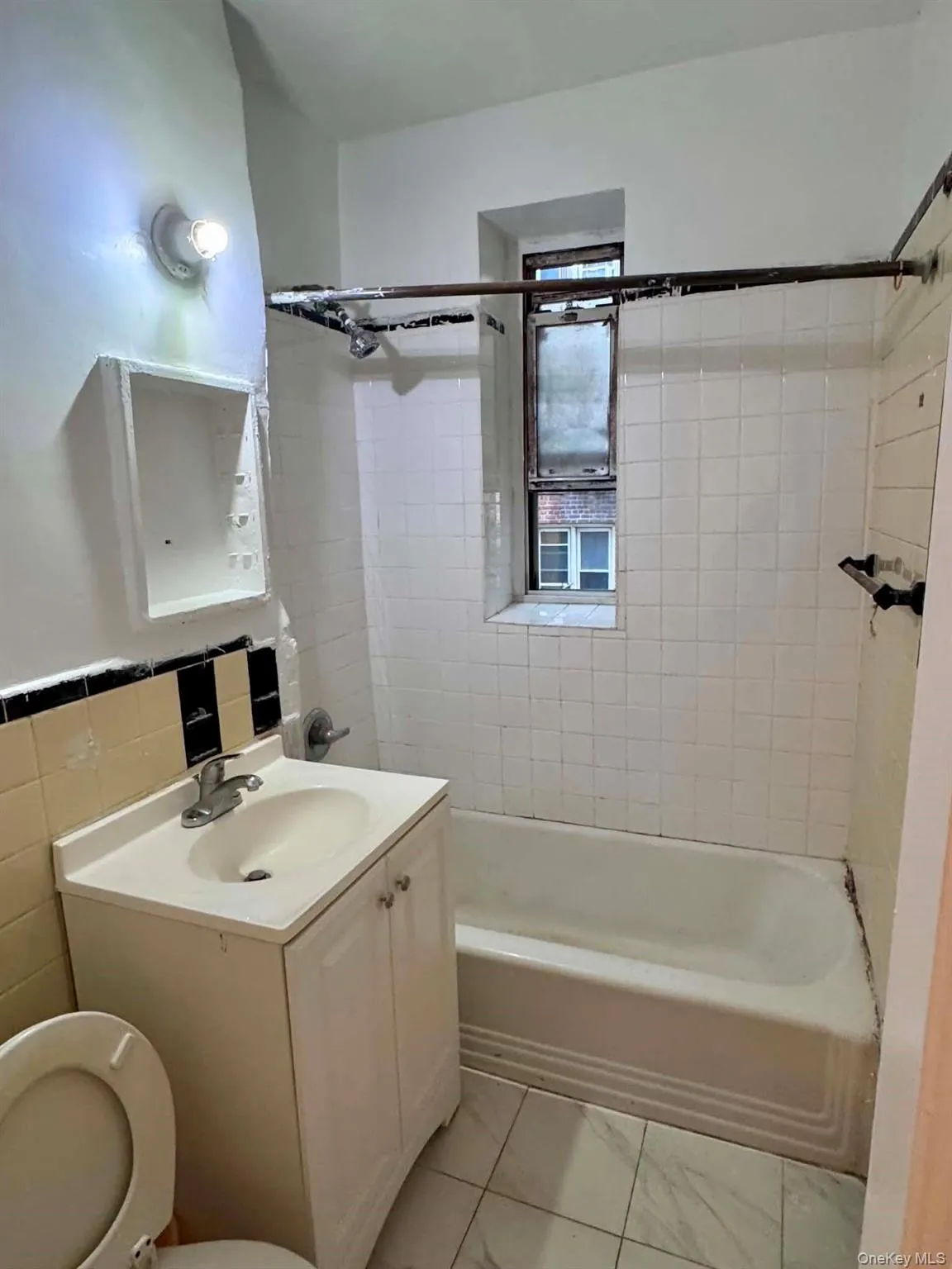 143-07 Sanford Avenue, New York, NY, 1 Bedroom Bedrooms, 4 Rooms Rooms,1 BathroomBathrooms,Residential,For Rent,Sanford,0,1005883 143-07 Sanford Avenue, New York, NY, 1 Bedroom Bedrooms, 4 Rooms Rooms,1 BathroomBathrooms,Residential,For Rent,Sanford,0,1005883
