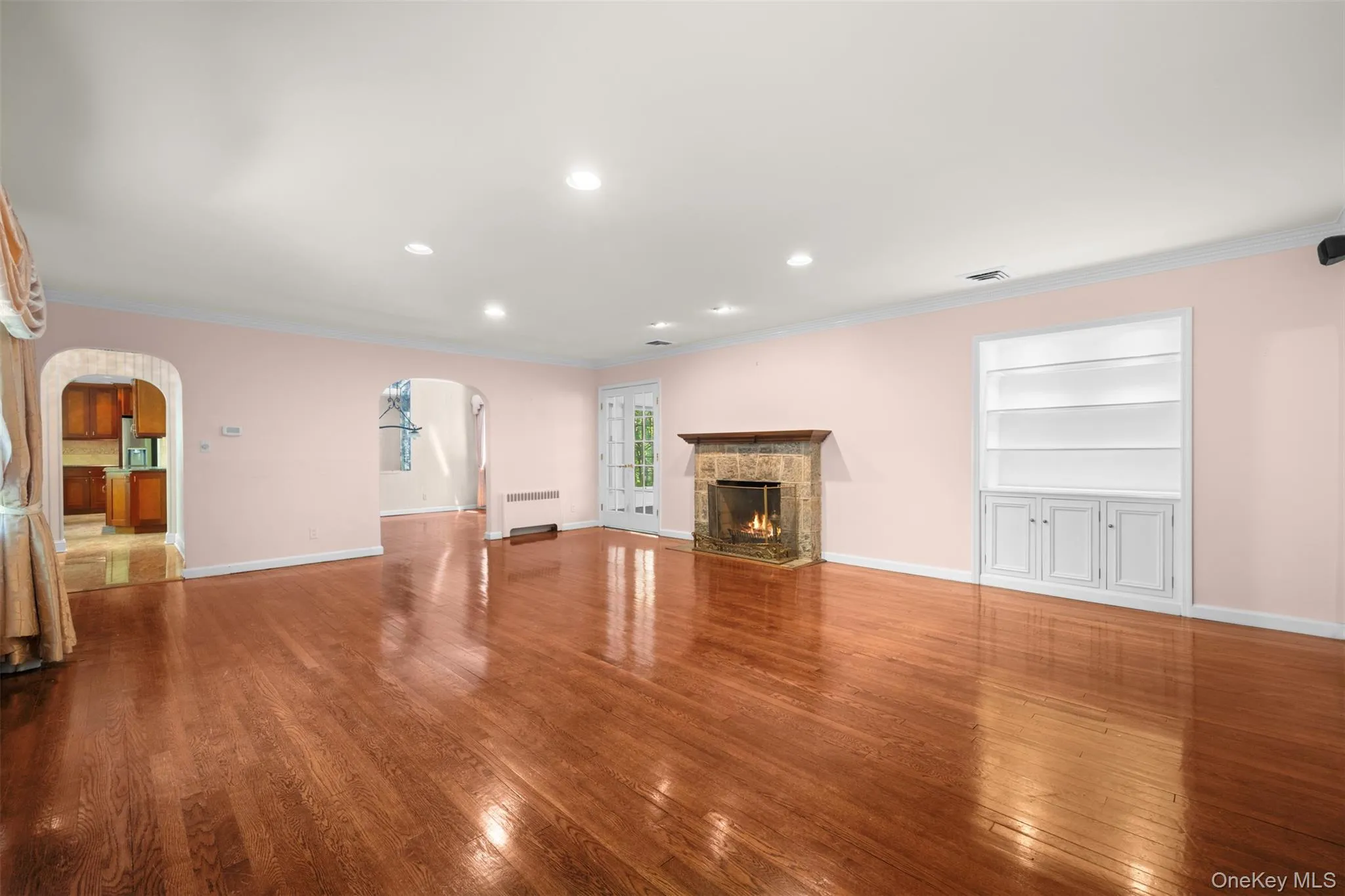 49 The Birches, North Hempstead, NY, 4 Bedrooms Bedrooms, 8 Rooms Rooms,3 BathroomsBathrooms,Residential,For Rent,The Birches,0,1005886 49 The Birches, North Hempstead, NY, 4 Bedrooms Bedrooms, 8 Rooms Rooms,3 BathroomsBathrooms,Residential,For Rent,The Birches,0,1005886