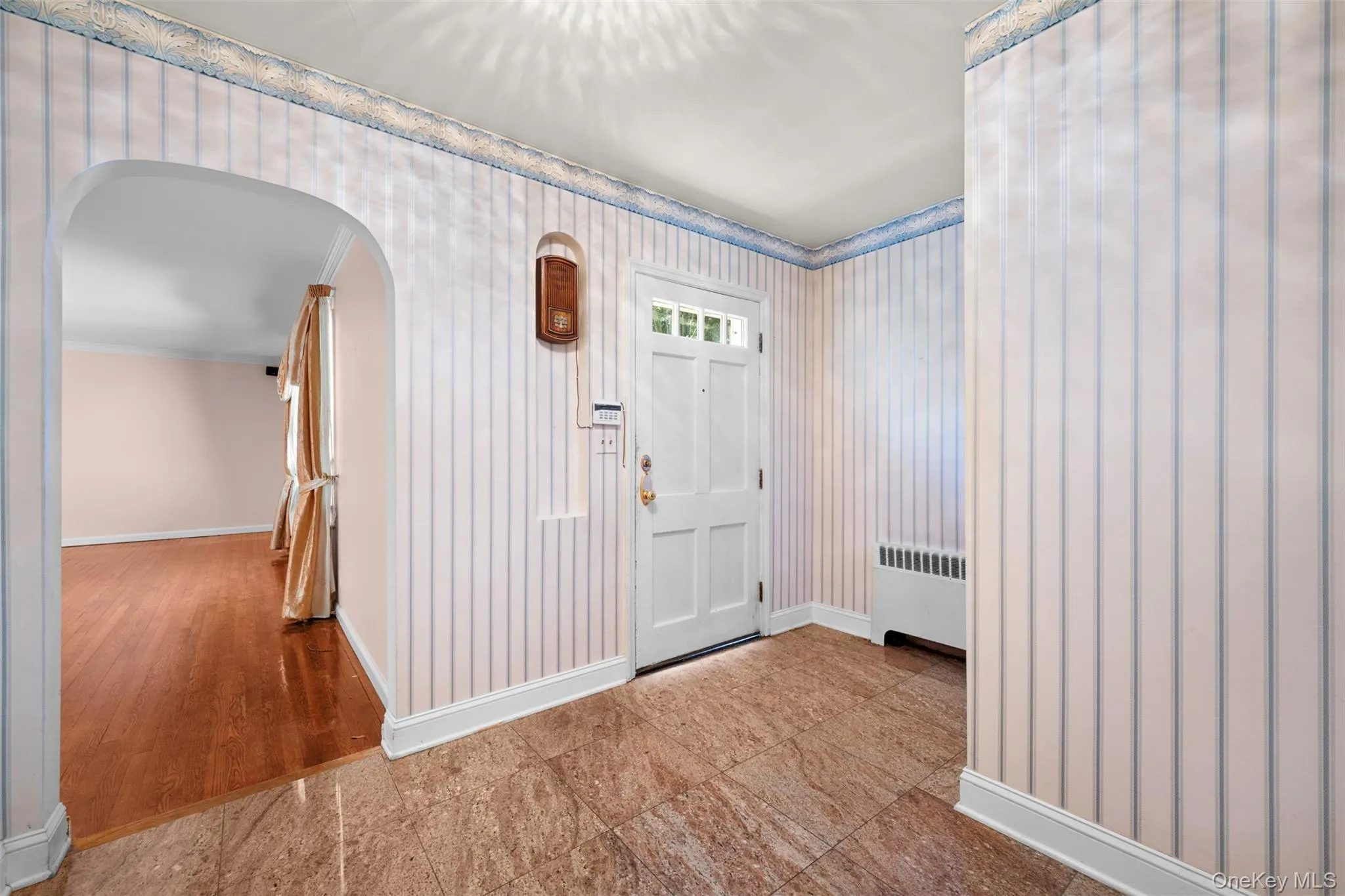 49 The Birches, North Hempstead, NY, 4 Bedrooms Bedrooms, 8 Rooms Rooms,3 BathroomsBathrooms,Residential,For Rent,The Birches,0,1005886 49 The Birches, North Hempstead, NY, 4 Bedrooms Bedrooms, 8 Rooms Rooms,3 BathroomsBathrooms,Residential,For Rent,The Birches,0,1005886