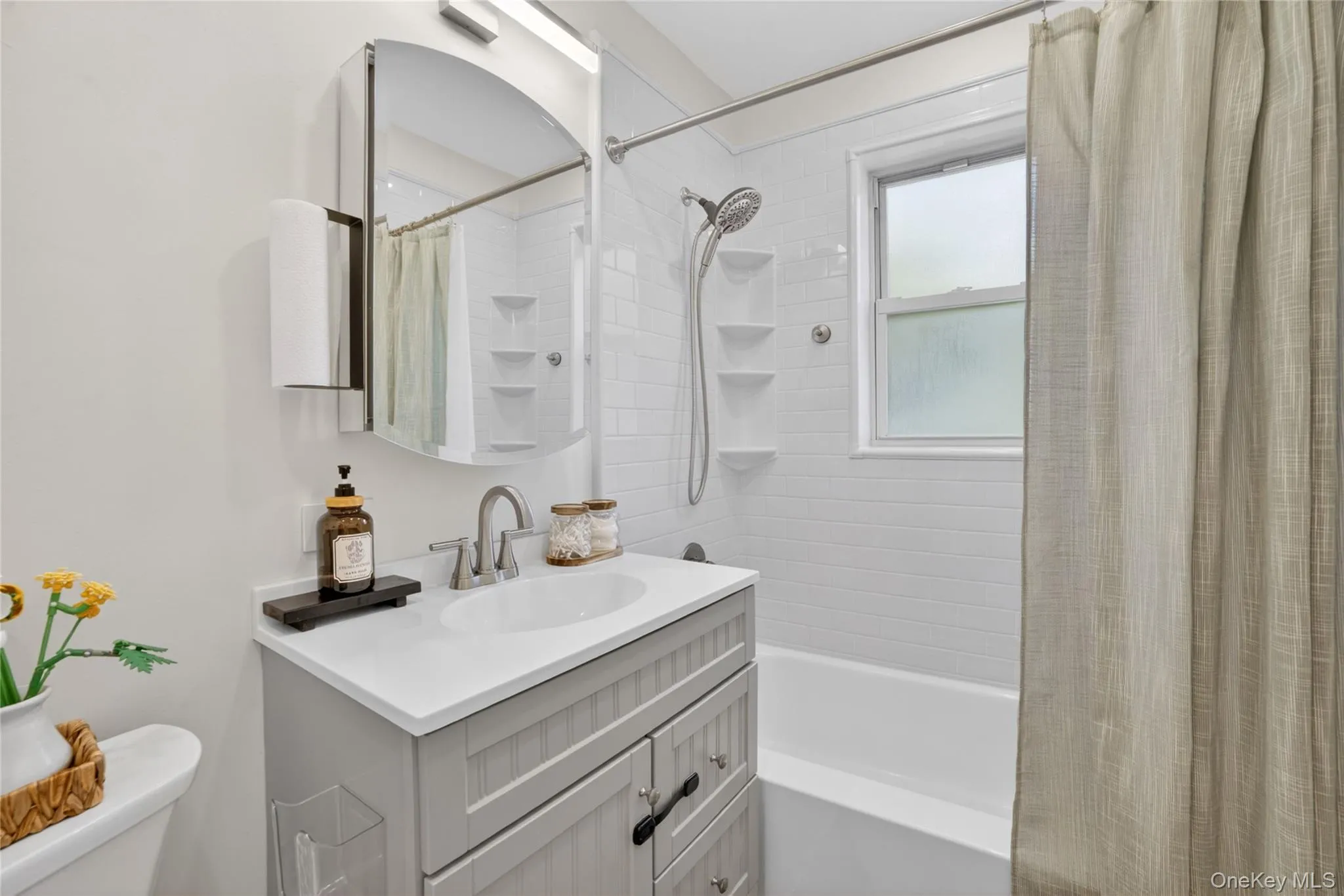 Bath Features: Window, Sleek Modern Lighting Bath Features: Window, Sleek Modern Lighting