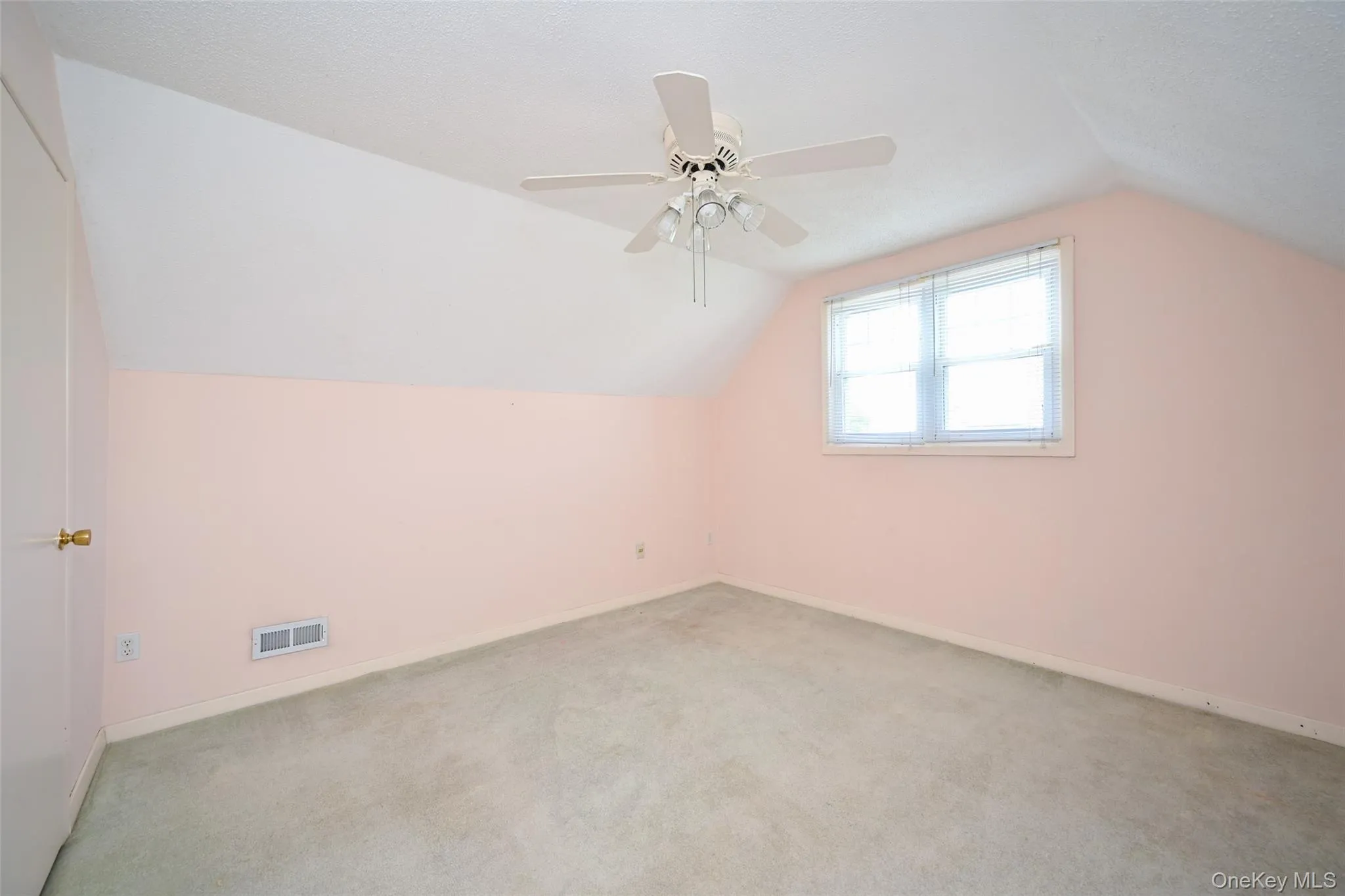 157-11 26th Avenue, New York, NY, 4 Bedrooms Bedrooms, 6 Rooms Rooms,1 BathroomBathrooms,Residential,For Rent,26th,0,1005889 157-11 26th Avenue, New York, NY, 4 Bedrooms Bedrooms, 6 Rooms Rooms,1 BathroomBathrooms,Residential,For Rent,26th,0,1005889