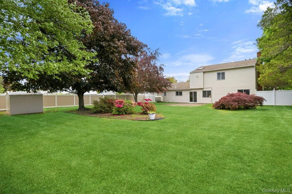 110 Tarpon Avenue, Brookhaven, NY, 3 Bedrooms Bedrooms, 9 Rooms Rooms,1 BathroomBathrooms,Residential,For Rent,Tarpon,0,1005893 110 Tarpon Avenue, Brookhaven, NY, 3 Bedrooms Bedrooms, 9 Rooms Rooms,1 BathroomBathrooms,Residential,For Rent,Tarpon,0,1005893