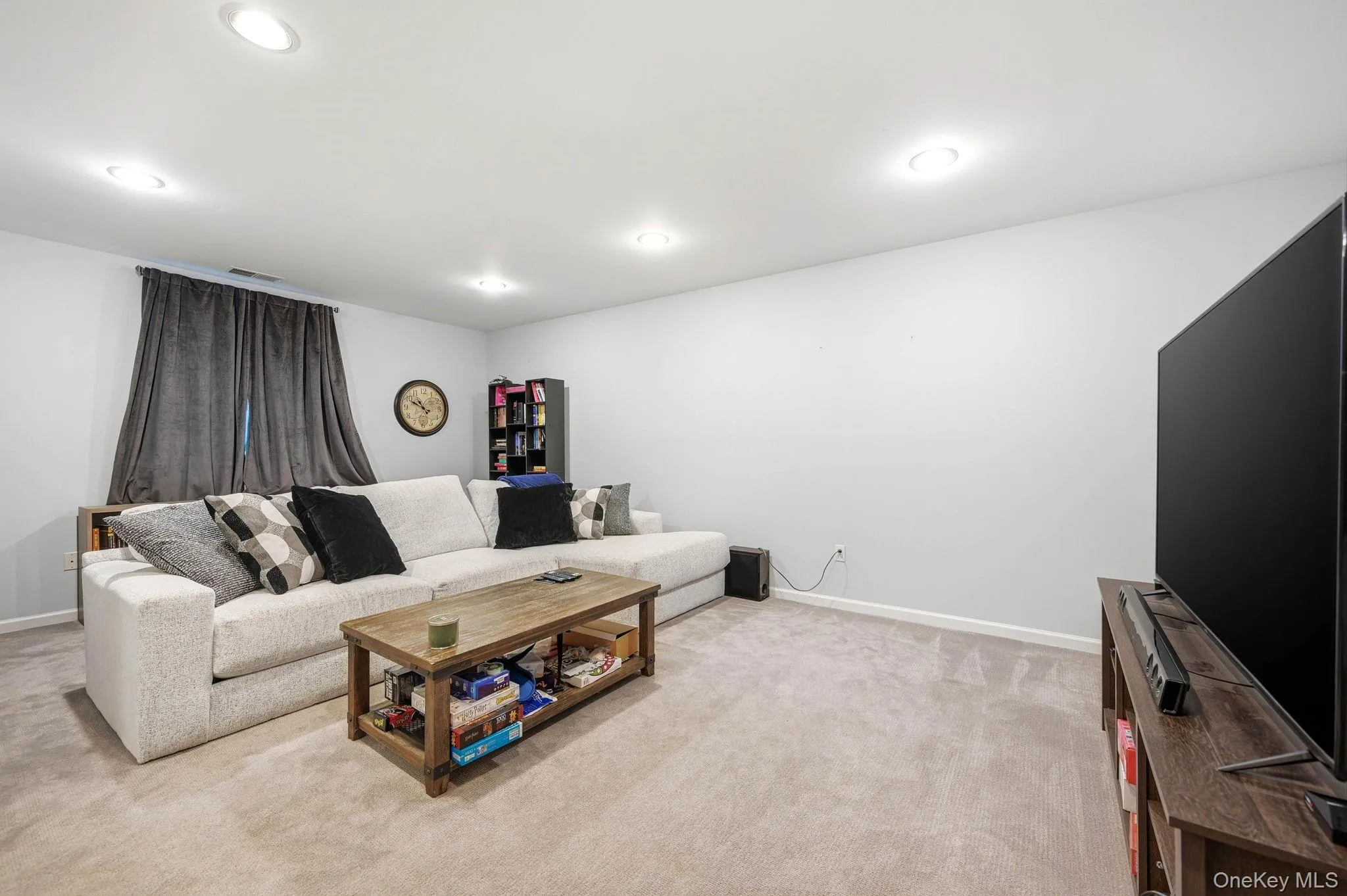 114 Crystal Hill Drive, Haverstraw, NY, 2 Bedrooms Bedrooms, 9 Rooms Rooms,2 BathroomsBathrooms,Residential,For Rent,Crystal Hill,0,1005895 114 Crystal Hill Drive, Haverstraw, NY, 2 Bedrooms Bedrooms, 9 Rooms Rooms,2 BathroomsBathrooms,Residential,For Rent,Crystal Hill,0,1005895