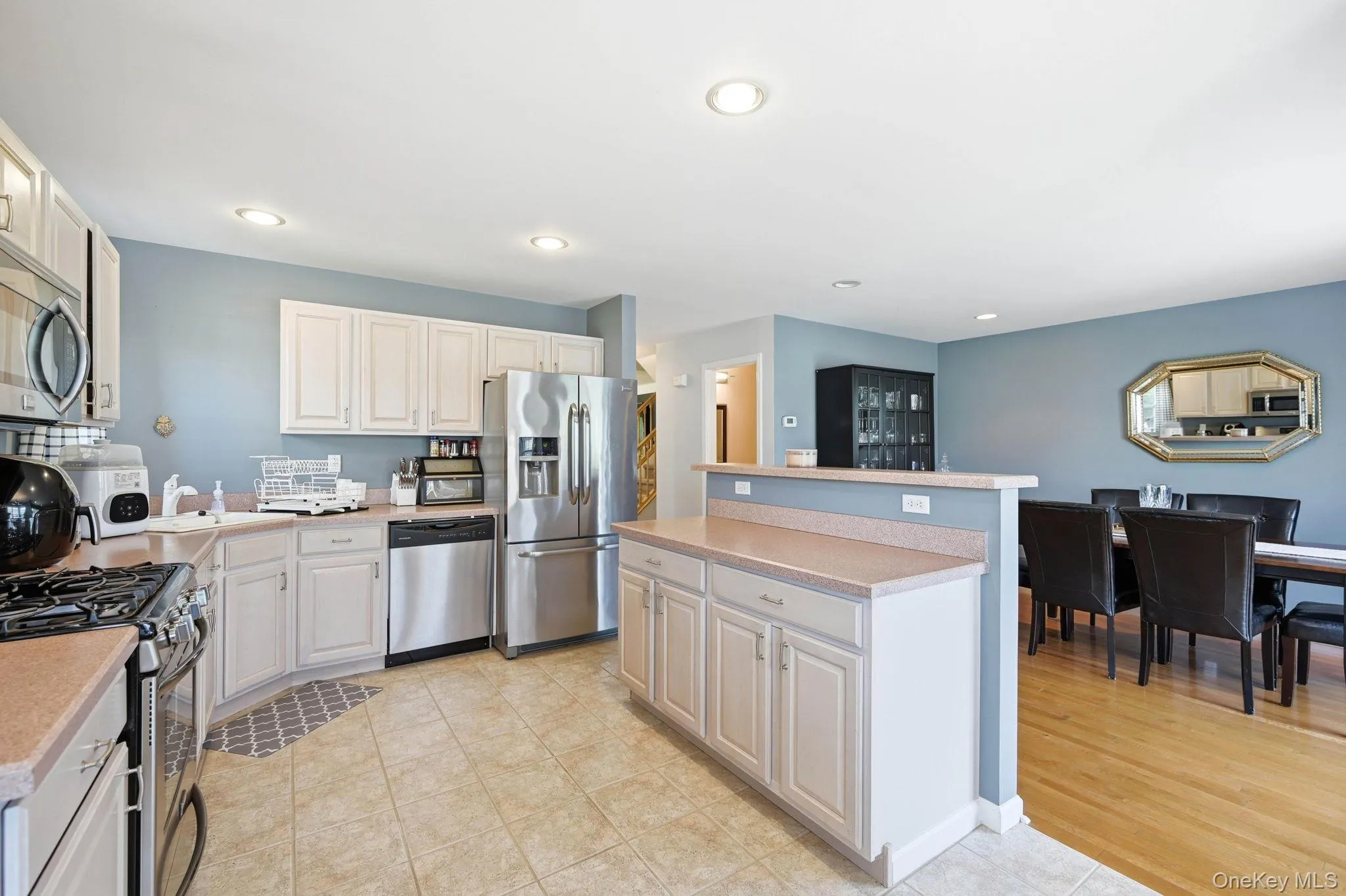114 Crystal Hill Drive, Haverstraw, NY, 2 Bedrooms Bedrooms, 9 Rooms Rooms,2 BathroomsBathrooms,Residential,For Rent,Crystal Hill,0,1005895 114 Crystal Hill Drive, Haverstraw, NY, 2 Bedrooms Bedrooms, 9 Rooms Rooms,2 BathroomsBathrooms,Residential,For Rent,Crystal Hill,0,1005895