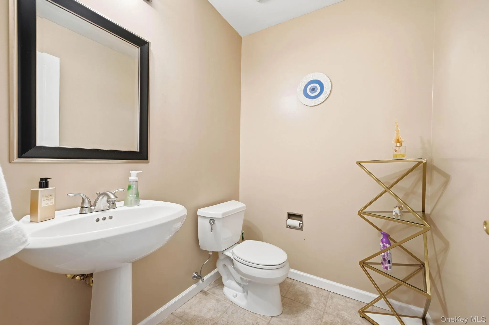 114 Crystal Hill Drive, Haverstraw, NY, 2 Bedrooms Bedrooms, 9 Rooms Rooms,2 BathroomsBathrooms,Residential,For Rent,Crystal Hill,0,1005895 114 Crystal Hill Drive, Haverstraw, NY, 2 Bedrooms Bedrooms, 9 Rooms Rooms,2 BathroomsBathrooms,Residential,For Rent,Crystal Hill,0,1005895