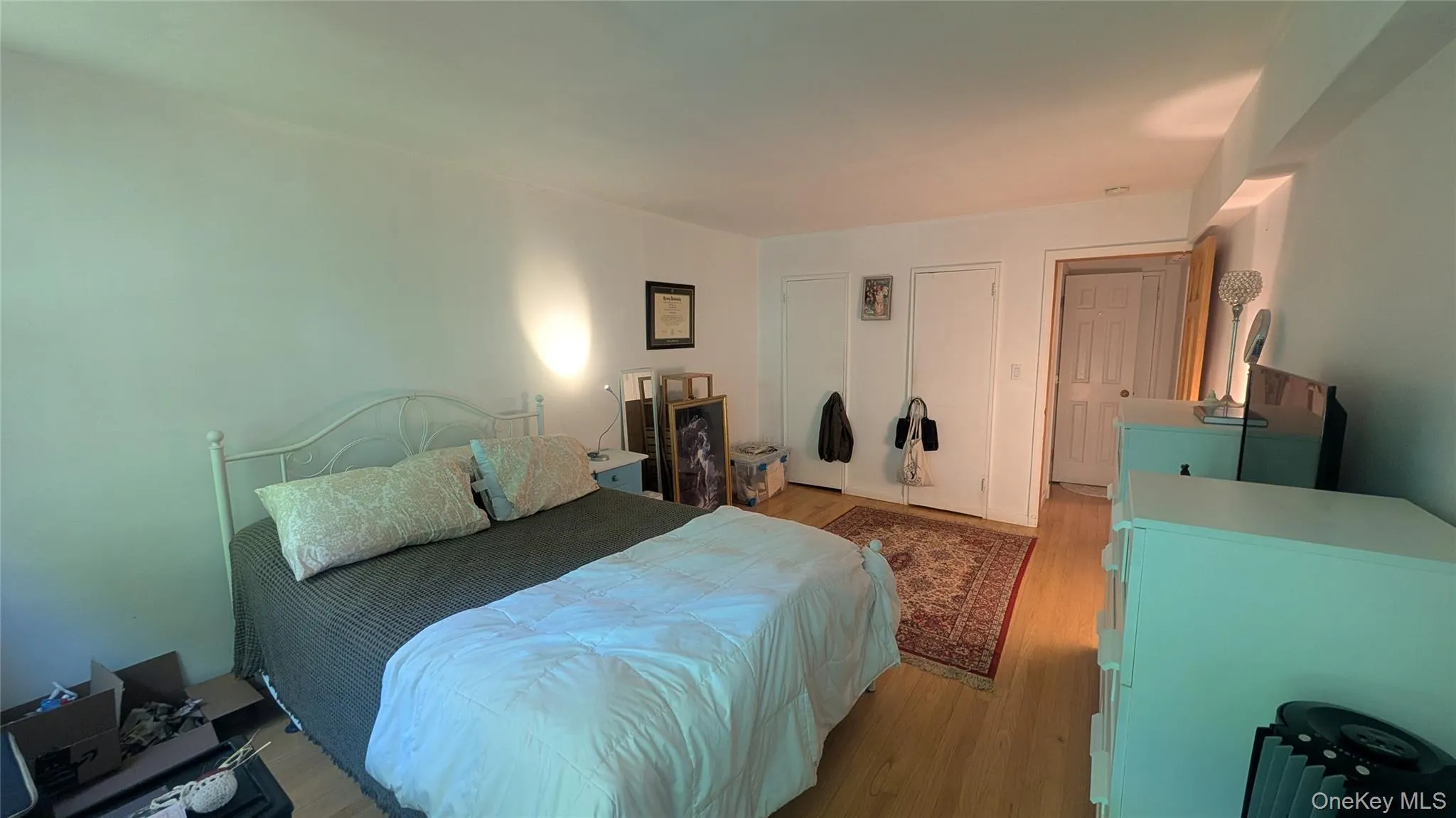 30 Pearsall Avenue, Glen Cove, NY, 1 Bedroom Bedrooms, 3 Rooms Rooms,1 BathroomBathrooms,Residential,For Rent,Pearsall,0,1005896 30 Pearsall Avenue, Glen Cove, NY, 1 Bedroom Bedrooms, 3 Rooms Rooms,1 BathroomBathrooms,Residential,For Rent,Pearsall,0,1005896