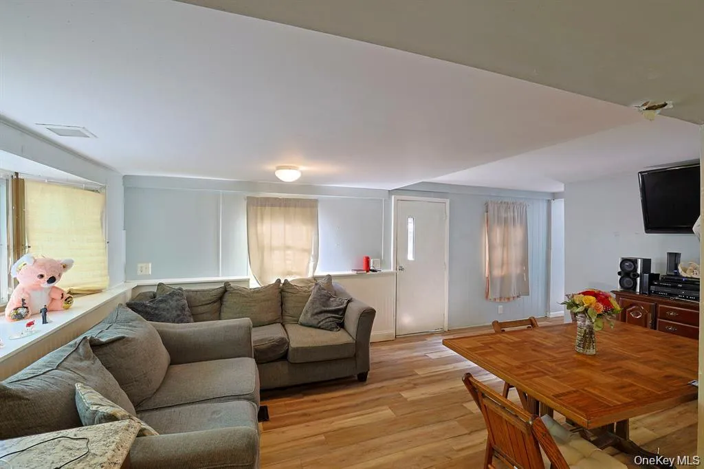 181 Oakridge Road, Wawarsing, NY, 2 Bedrooms Bedrooms, 4 Rooms Rooms,1 BathroomBathrooms,Residential,For Rent,Oakridge,0,1005899 181 Oakridge Road, Wawarsing, NY, 2 Bedrooms Bedrooms, 4 Rooms Rooms,1 BathroomBathrooms,Residential,For Rent,Oakridge,0,1005899