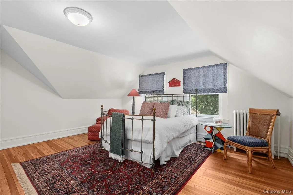 Additional room, third floor Additional room, third floor