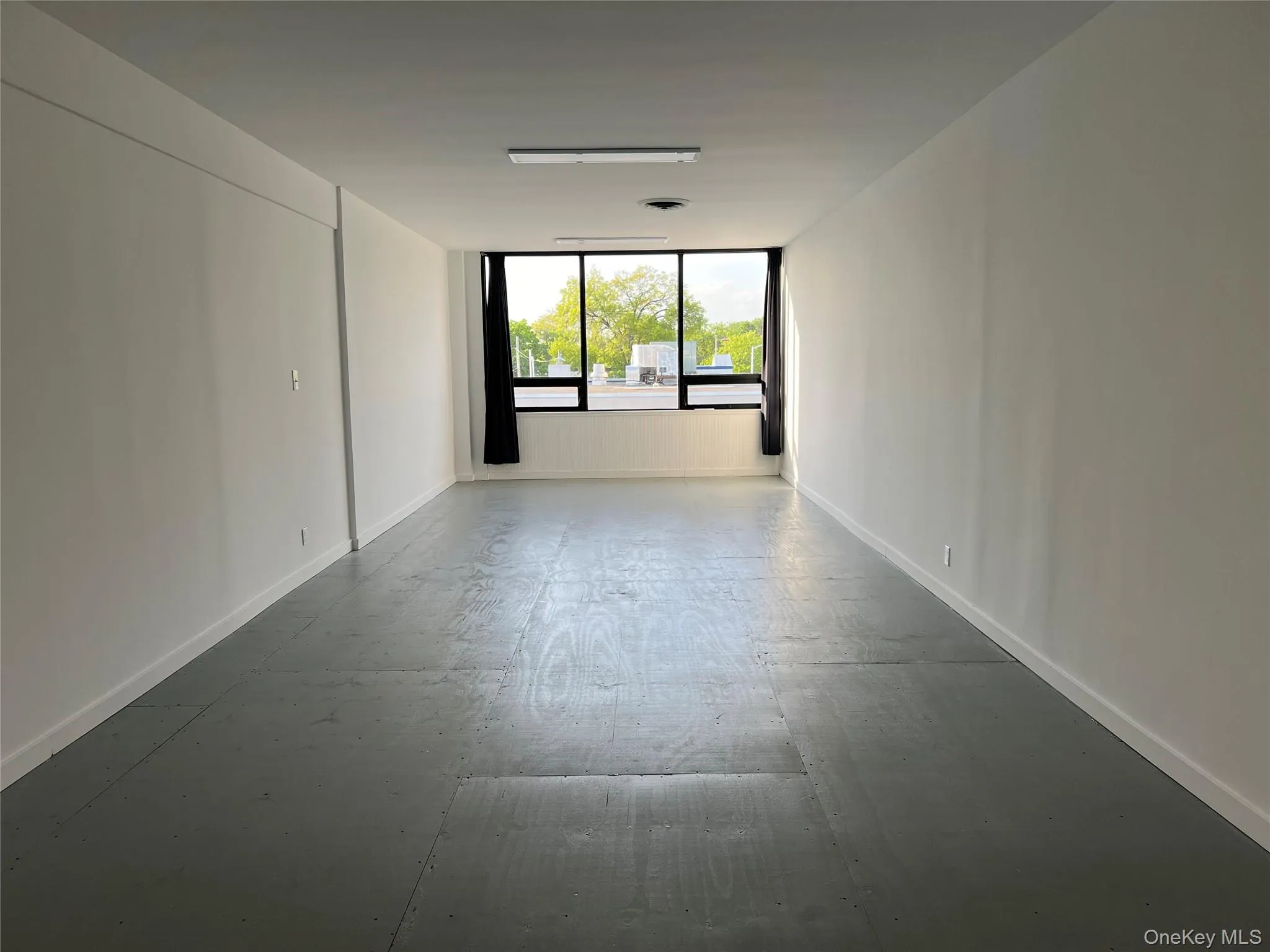 938 Port Washington Boulevard, North Hempstead, NY, ,Commercial Lease,For Rent,Port Washington,0,1005905 938 Port Washington Boulevard, North Hempstead, NY, ,Commercial Lease,For Rent,Port Washington,0,1005905