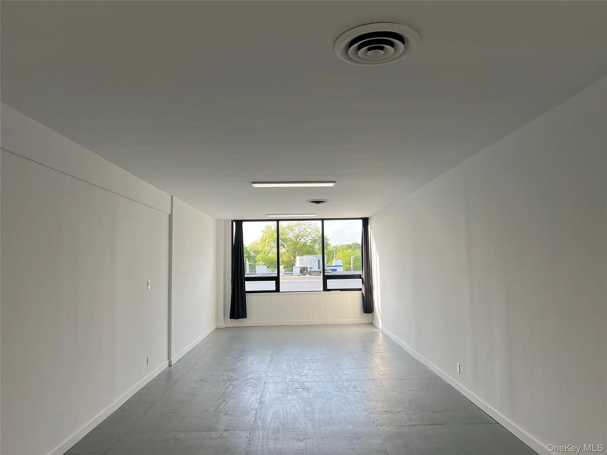 938 Port Washington Boulevard, North Hempstead, NY, ,Commercial Lease,For Rent,Port Washington,0,1005905 938 Port Washington Boulevard, North Hempstead, NY, ,Commercial Lease,For Rent,Port Washington,0,1005905