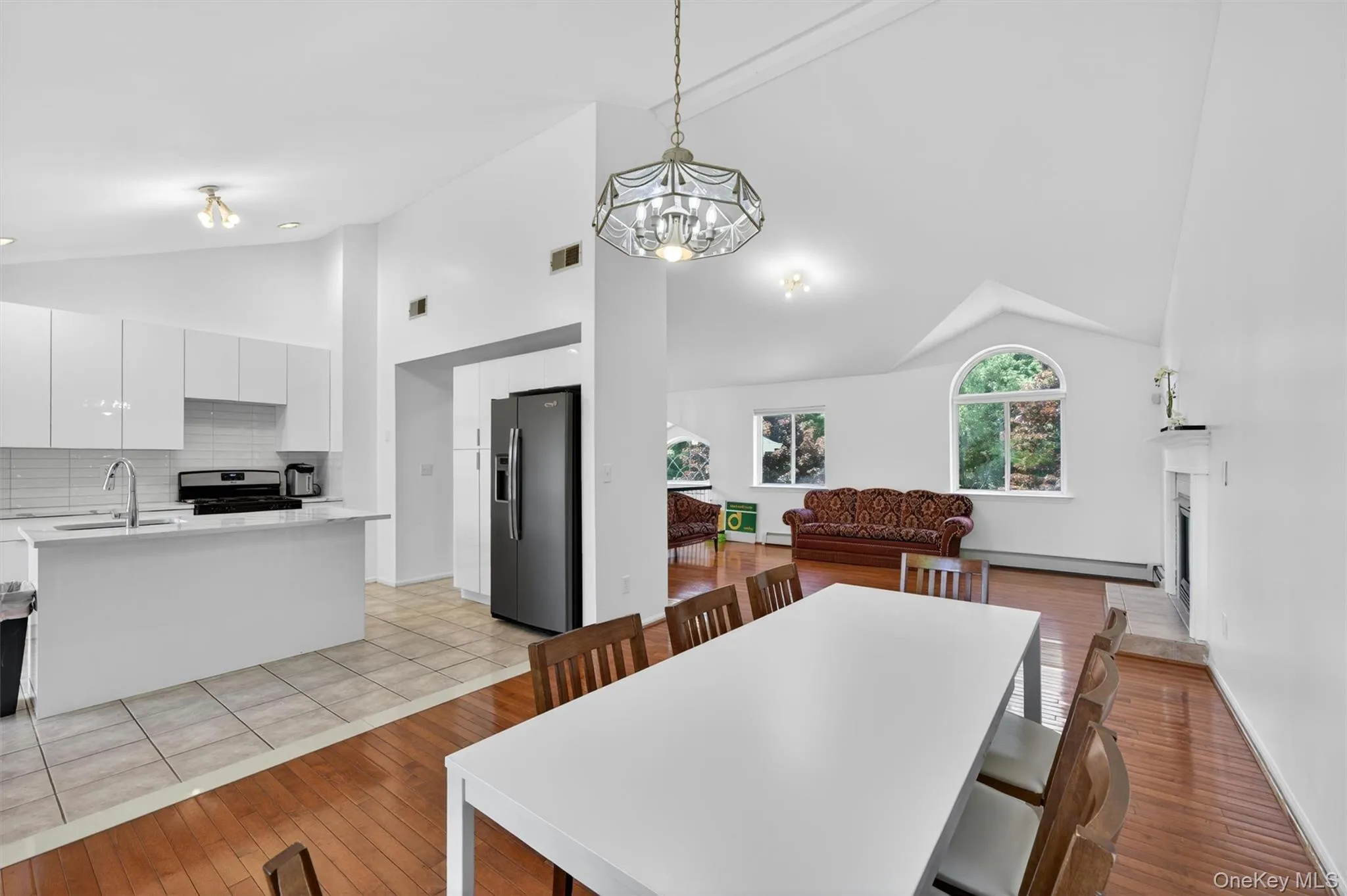 4 Sequoia Trail, Woodbury, NY, 4 Bedrooms Bedrooms, 8 Rooms Rooms,2 BathroomsBathrooms,Residential,For Rent,Sequoia,0,1005912 4 Sequoia Trail, Woodbury, NY, 4 Bedrooms Bedrooms, 8 Rooms Rooms,2 BathroomsBathrooms,Residential,For Rent,Sequoia,0,1005912