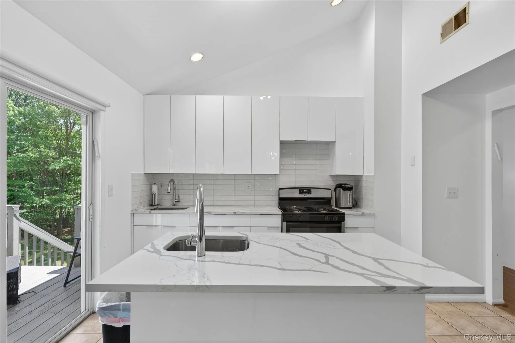 4 Sequoia Trail, Woodbury, NY, 4 Bedrooms Bedrooms, 8 Rooms Rooms,2 BathroomsBathrooms,Residential,For Rent,Sequoia,0,1005912 4 Sequoia Trail, Woodbury, NY, 4 Bedrooms Bedrooms, 8 Rooms Rooms,2 BathroomsBathrooms,Residential,For Rent,Sequoia,0,1005912