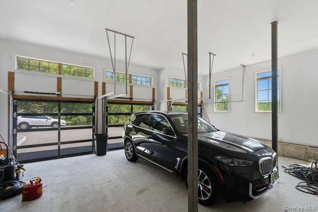 Double Height, 3 car Double Height, 3 car