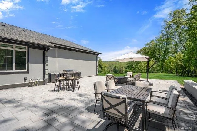 23 Woodbury Road, Oyster Bay, NY, 5 Bedrooms Bedrooms, 9 Rooms Rooms,5 BathroomsBathrooms,Residential,For Rent,Woodbury,0,1005913 23 Woodbury Road, Oyster Bay, NY, 5 Bedrooms Bedrooms, 9 Rooms Rooms,5 BathroomsBathrooms,Residential,For Rent,Woodbury,0,1005913