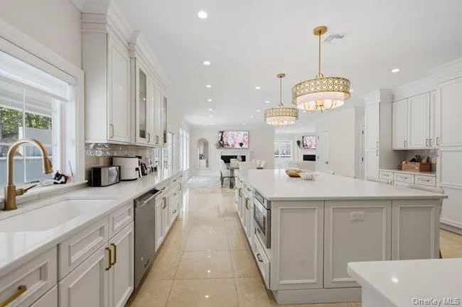 23 Woodbury Road, Oyster Bay, NY, 5 Bedrooms Bedrooms, 9 Rooms Rooms,5 BathroomsBathrooms,Residential,For Rent,Woodbury,0,1005913 23 Woodbury Road, Oyster Bay, NY, 5 Bedrooms Bedrooms, 9 Rooms Rooms,5 BathroomsBathrooms,Residential,For Rent,Woodbury,0,1005913