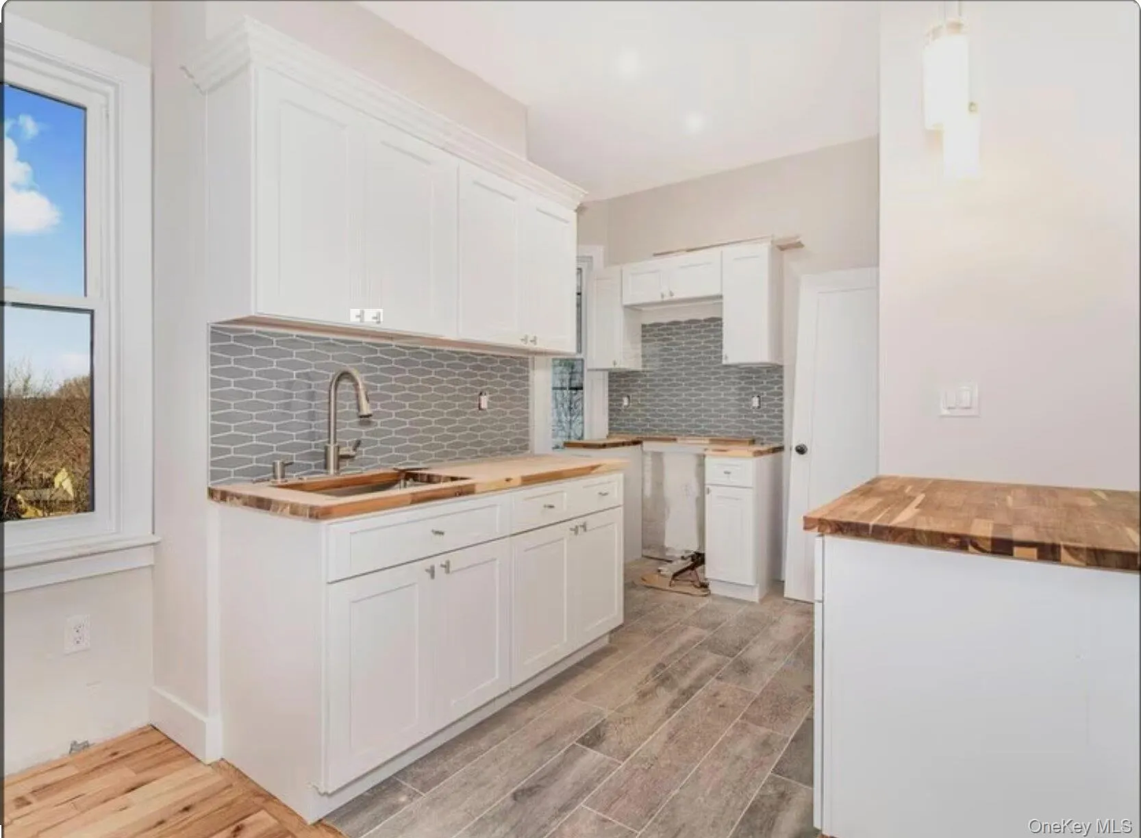 154 Woodworth Avenue, Yonkers, NY, 1 Bedroom Bedrooms, 4 Rooms Rooms,1 BathroomBathrooms,Residential Lease,For Rent,Woodworth,0,1005918 154 Woodworth Avenue, Yonkers, NY, 1 Bedroom Bedrooms, 4 Rooms Rooms,1 BathroomBathrooms,Residential Lease,For Rent,Woodworth,0,1005918