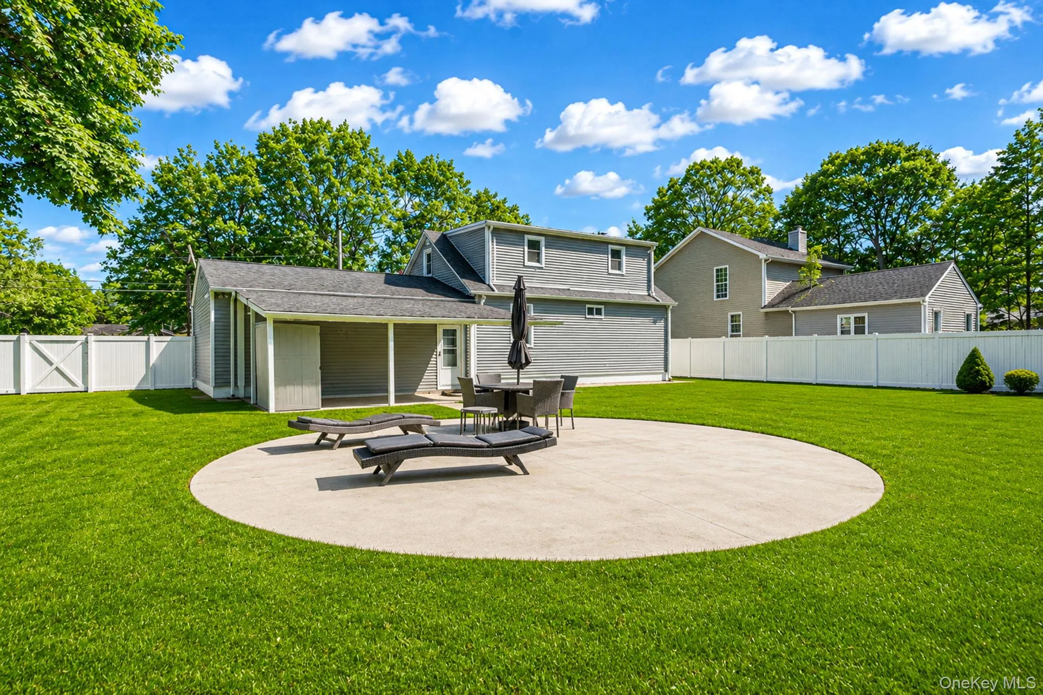147 Baybright Drive, Brookhaven, NY, 3 Bedrooms Bedrooms, 6 Rooms Rooms,2 BathroomsBathrooms,Residential,For Rent,Baybright,0,1005920 147 Baybright Drive, Brookhaven, NY, 3 Bedrooms Bedrooms, 6 Rooms Rooms,2 BathroomsBathrooms,Residential,For Rent,Baybright,0,1005920