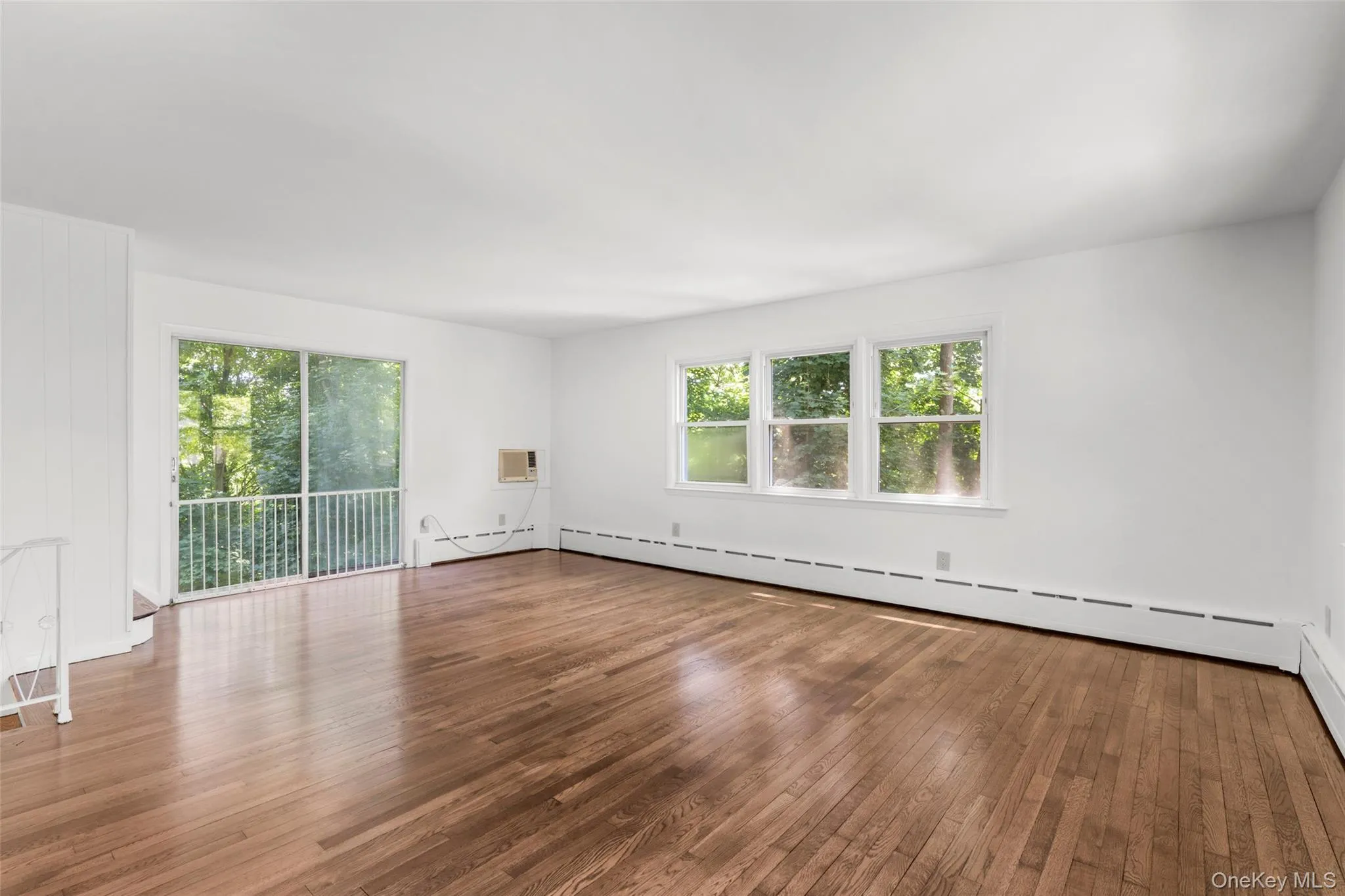 14 Jones Place, White Plains, NY, 3 Bedrooms Bedrooms, 8 Rooms Rooms,2 BathroomsBathrooms,Residential,For Rent,Jones,0,1005927 14 Jones Place, White Plains, NY, 3 Bedrooms Bedrooms, 8 Rooms Rooms,2 BathroomsBathrooms,Residential,For Rent,Jones,0,1005927