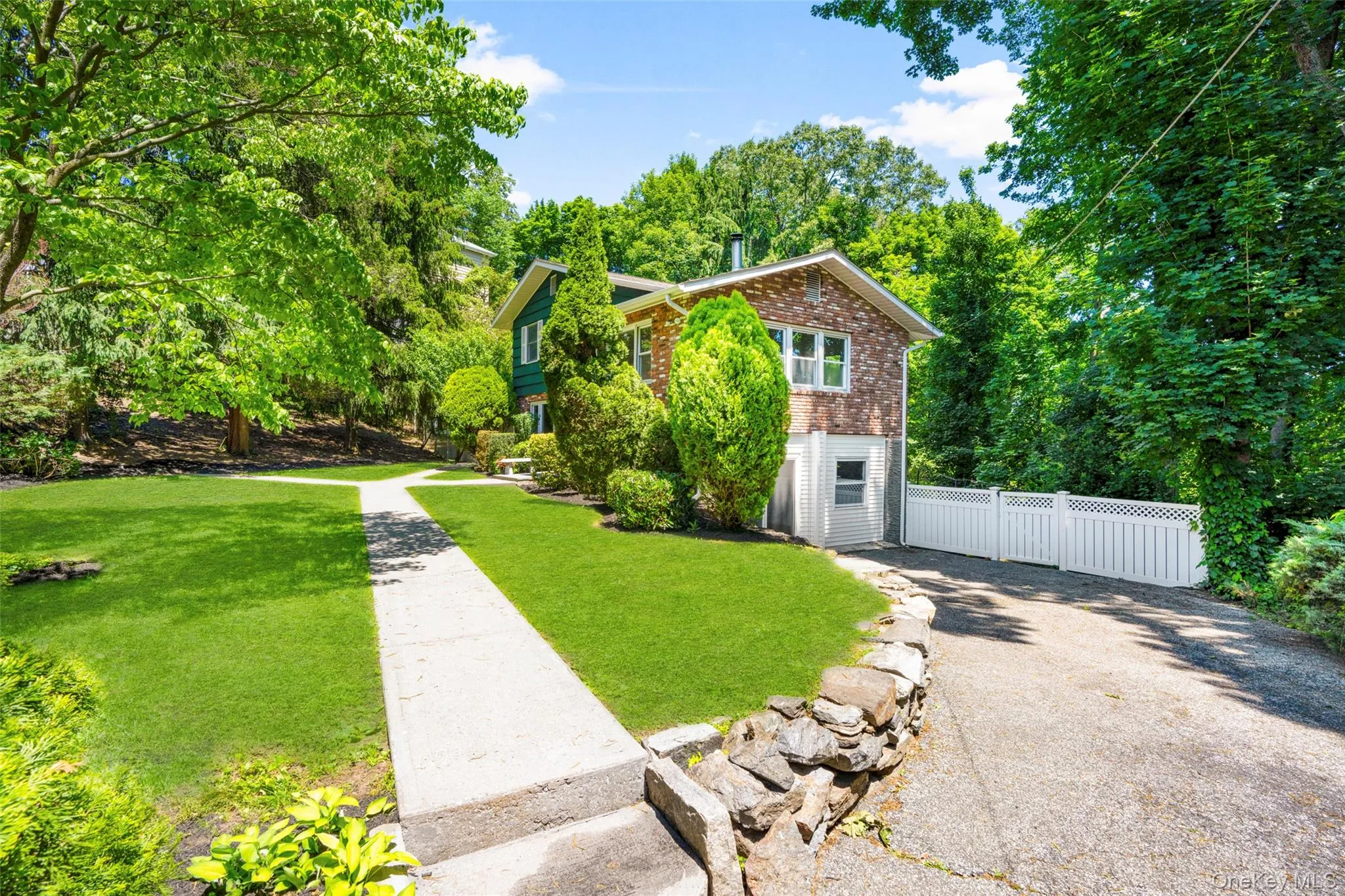 Lengthy Driveway Lengthy Driveway