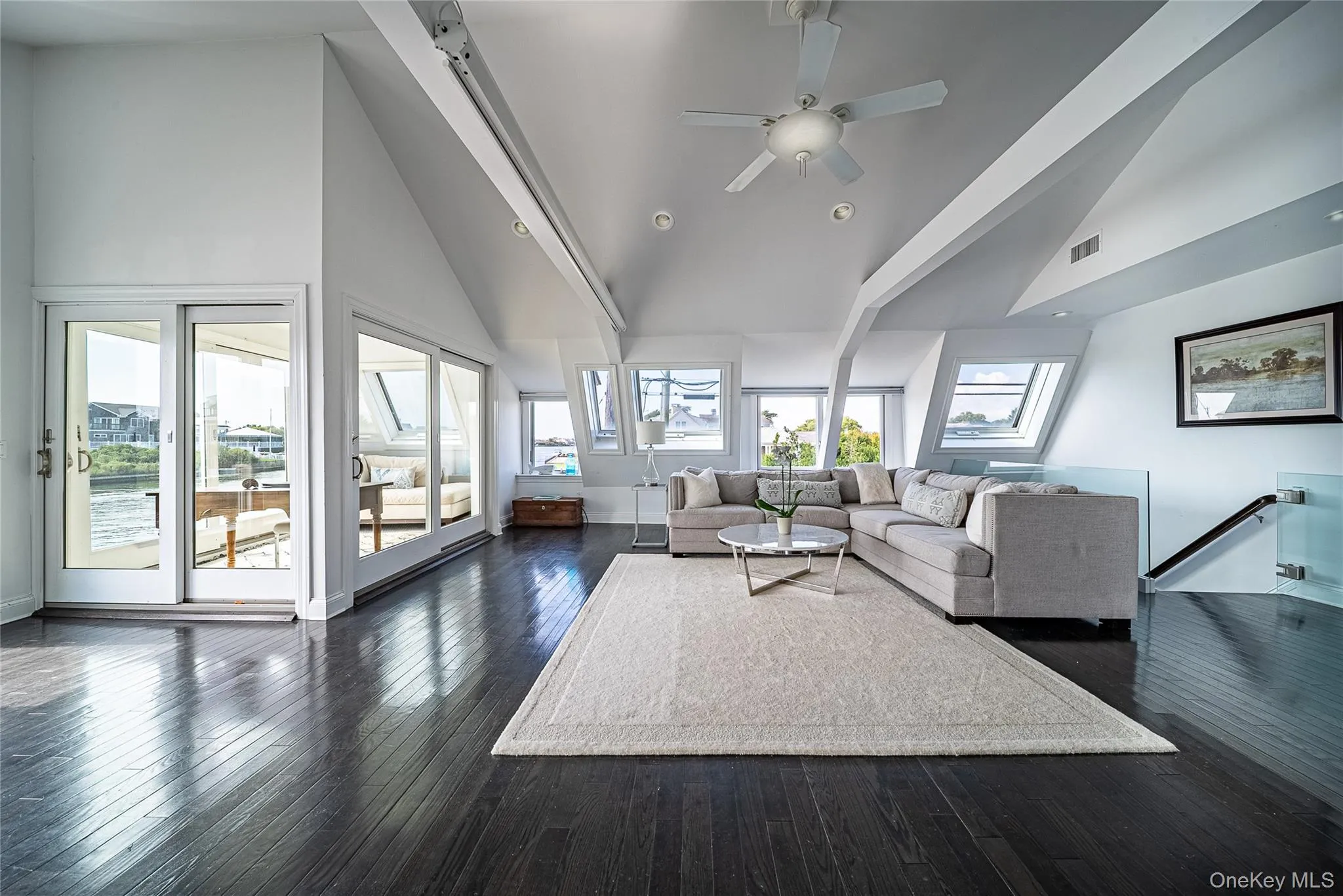 38 Beach Lane, Southampton, NY, 3 Bedrooms Bedrooms, 10 Rooms Rooms,3 BathroomsBathrooms,Residential,For Rent,Beach,0,1005932 38 Beach Lane, Southampton, NY, 3 Bedrooms Bedrooms, 10 Rooms Rooms,3 BathroomsBathrooms,Residential,For Rent,Beach,0,1005932