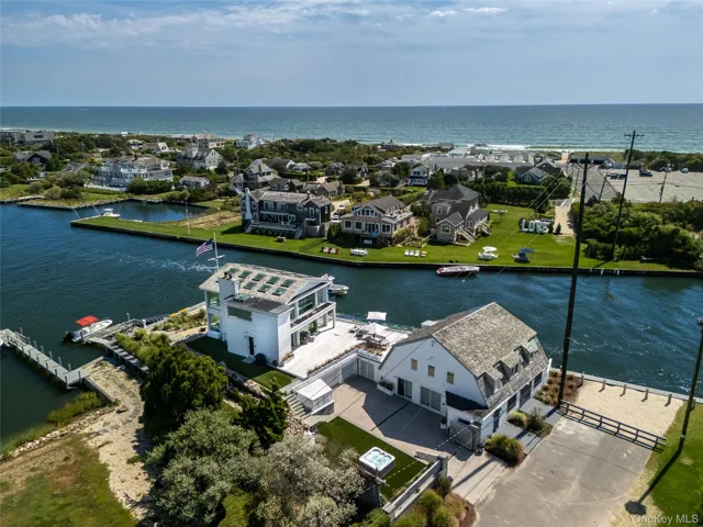 38 Beach Lane, Southampton, New York 11959