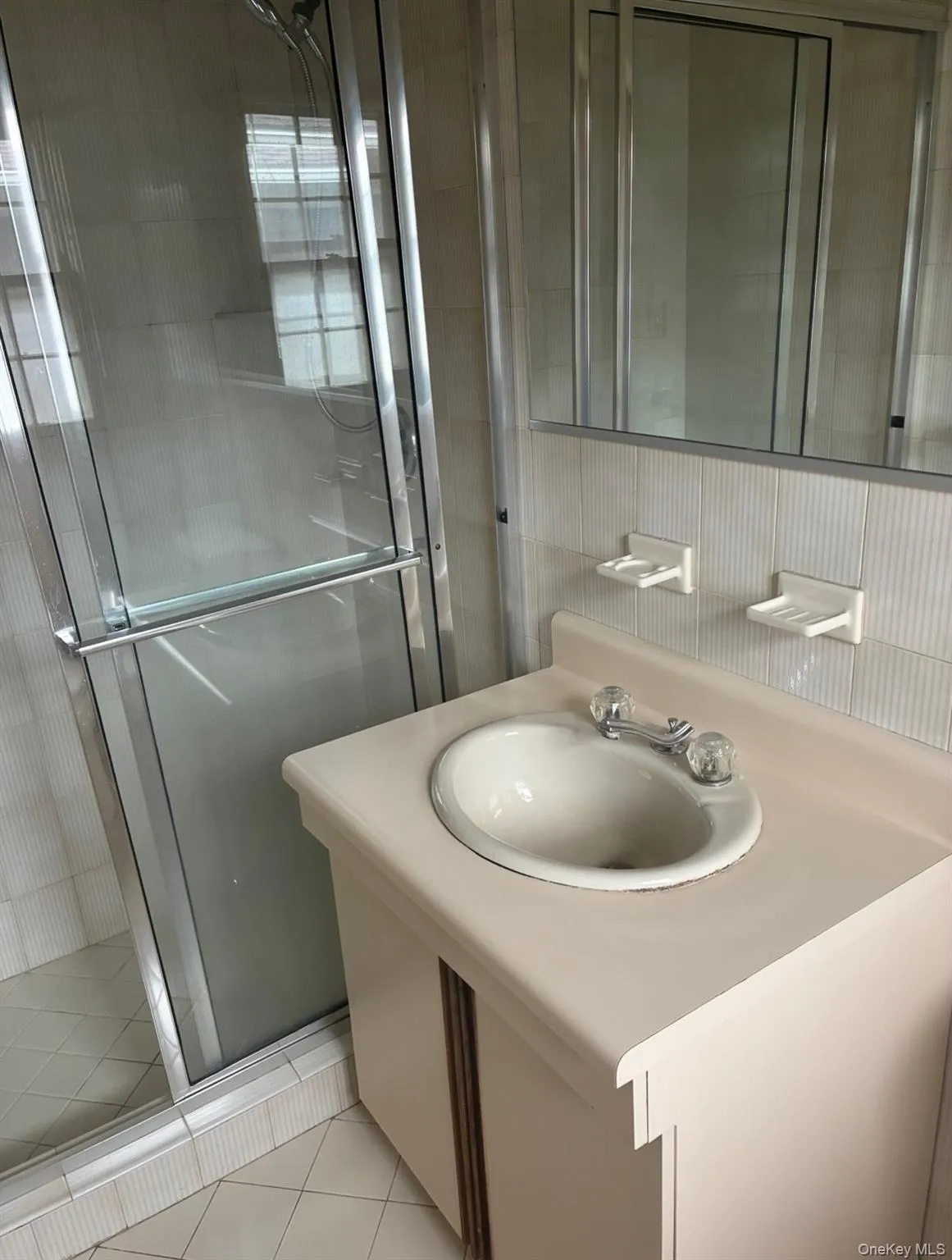 189 Scott Drive, Hempstead, NY, 5 Bedrooms Bedrooms, 7 Rooms Rooms,3 BathroomsBathrooms,Residential,For Rent,Scott,0,1005934 189 Scott Drive, Hempstead, NY, 5 Bedrooms Bedrooms, 7 Rooms Rooms,3 BathroomsBathrooms,Residential,For Rent,Scott,0,1005934