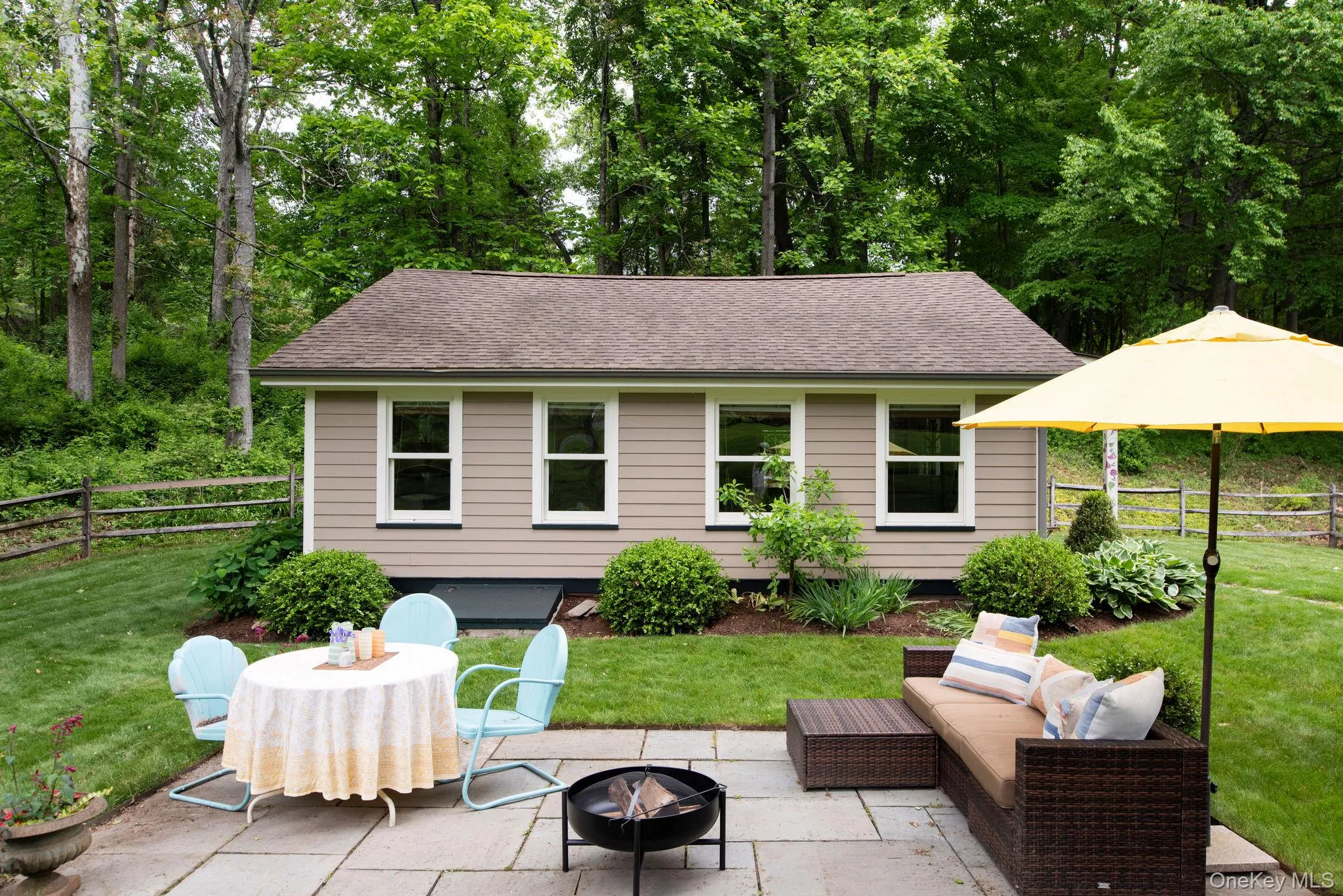 85 Frost Road, Rhinebeck, NY, 1 Bedroom Bedrooms, 1 Room Rooms,1 BathroomBathrooms,Residential,For Rent,Frost,0,1005937 85 Frost Road, Rhinebeck, NY, 1 Bedroom Bedrooms, 1 Room Rooms,1 BathroomBathrooms,Residential,For Rent,Frost,0,1005937
