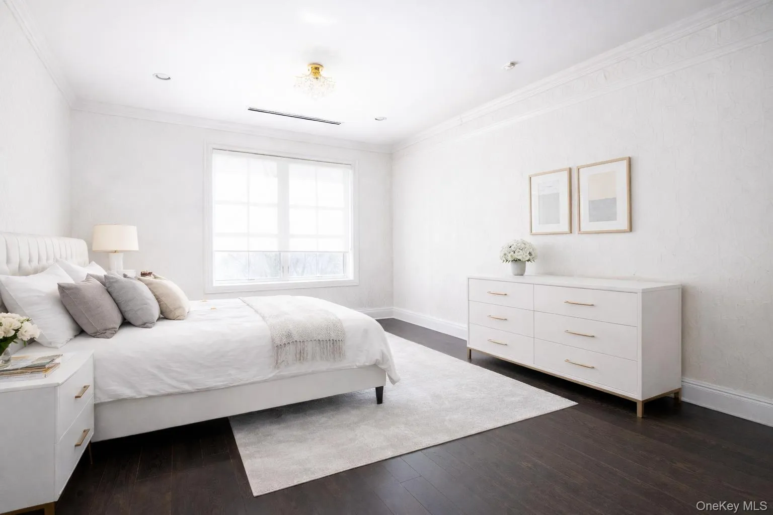 3000 Royal Court, North Hempstead, NY, 2 Bedrooms Bedrooms, 6 Rooms Rooms,2 BathroomsBathrooms,Residential,For Rent,Royal,0,1005939 3000 Royal Court, North Hempstead, NY, 2 Bedrooms Bedrooms, 6 Rooms Rooms,2 BathroomsBathrooms,Residential,For Rent,Royal,0,1005939