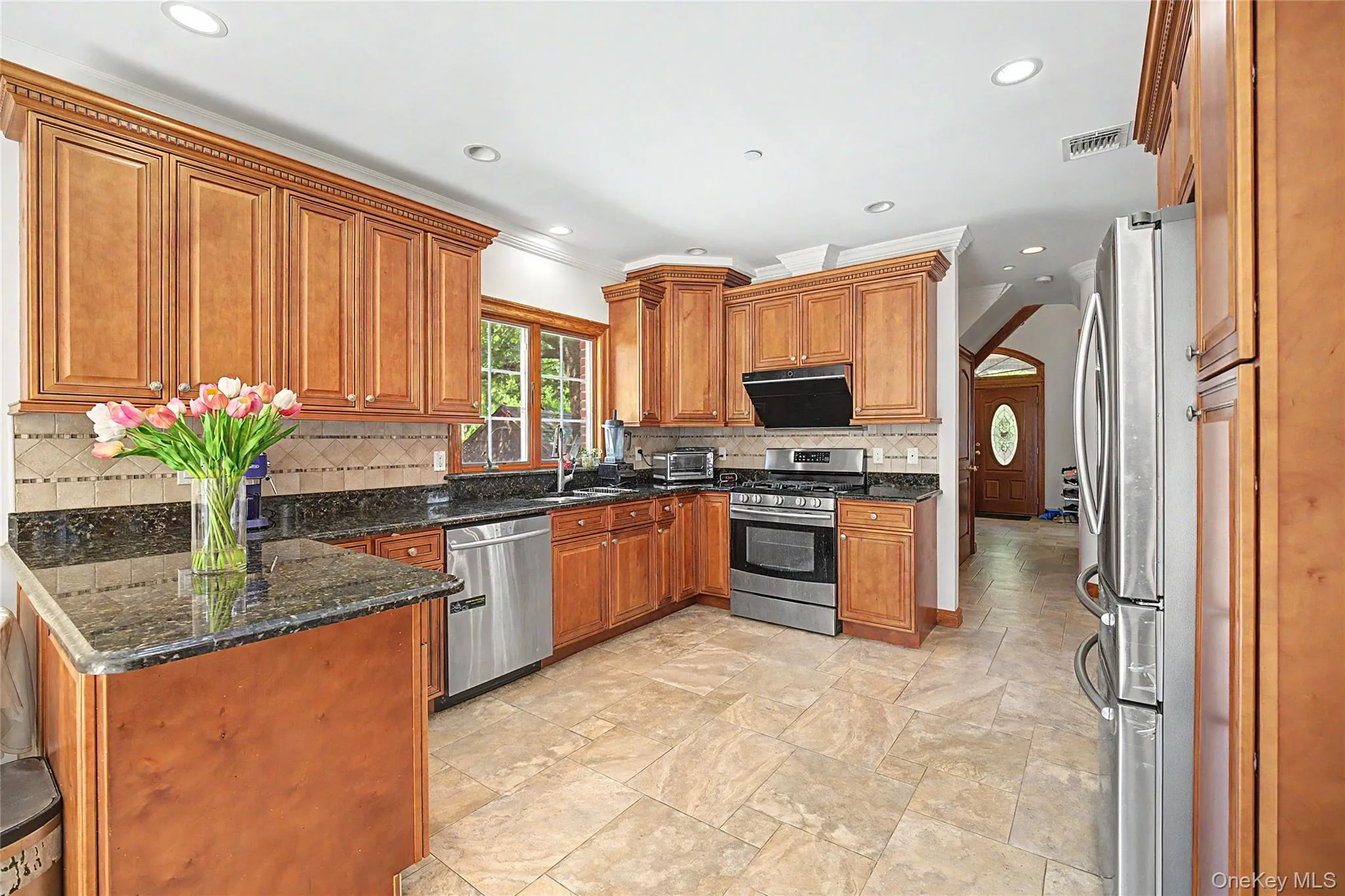 246-12 Cambria Avenue, New York, NY, 4 Bedrooms Bedrooms, 7 Rooms Rooms,4 BathroomsBathrooms,Residential,For Rent,Cambria,0,1005941 246-12 Cambria Avenue, New York, NY, 4 Bedrooms Bedrooms, 7 Rooms Rooms,4 BathroomsBathrooms,Residential,For Rent,Cambria,0,1005941