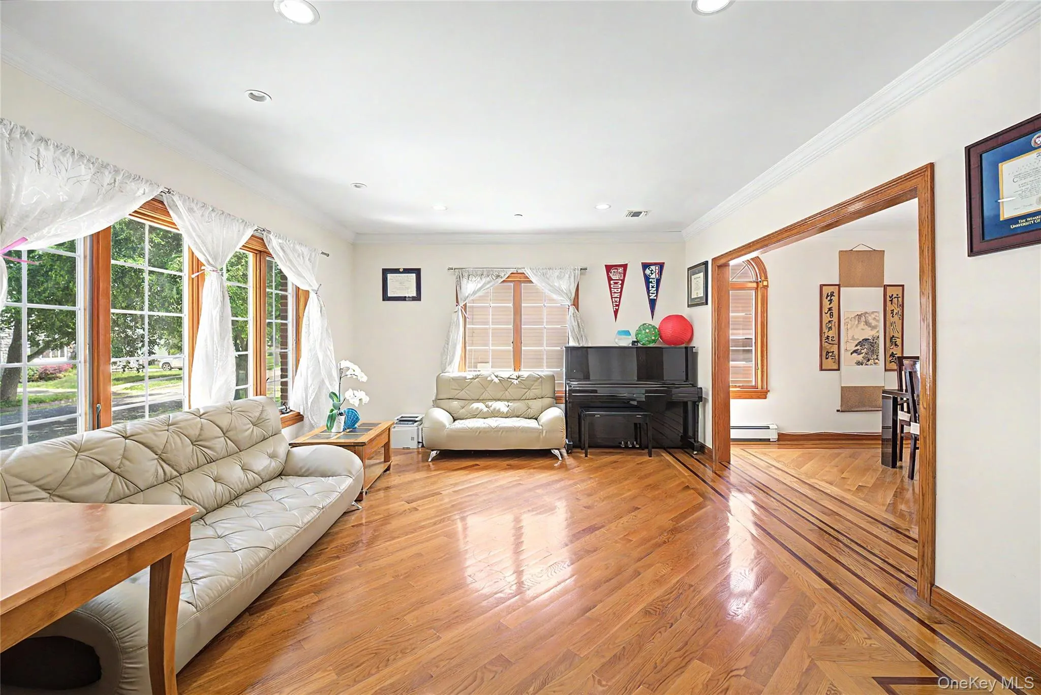 246-12 Cambria Avenue, New York, NY, 4 Bedrooms Bedrooms, 7 Rooms Rooms,4 BathroomsBathrooms,Residential,For Rent,Cambria,0,1005941 246-12 Cambria Avenue, New York, NY, 4 Bedrooms Bedrooms, 7 Rooms Rooms,4 BathroomsBathrooms,Residential,For Rent,Cambria,0,1005941