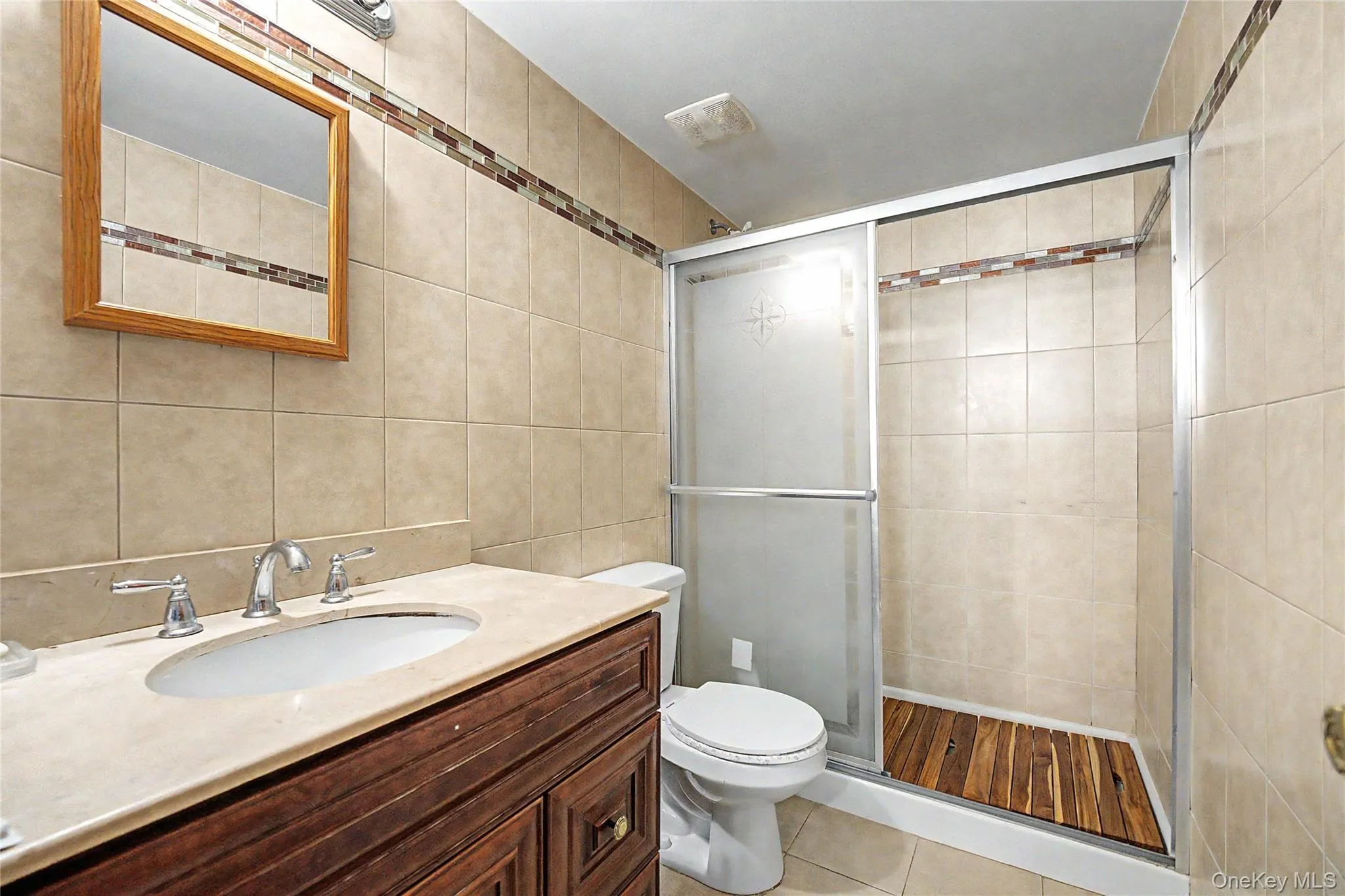 246-12 Cambria Avenue, New York, NY, 4 Bedrooms Bedrooms, 7 Rooms Rooms,4 BathroomsBathrooms,Residential,For Rent,Cambria,0,1005941 246-12 Cambria Avenue, New York, NY, 4 Bedrooms Bedrooms, 7 Rooms Rooms,4 BathroomsBathrooms,Residential,For Rent,Cambria,0,1005941