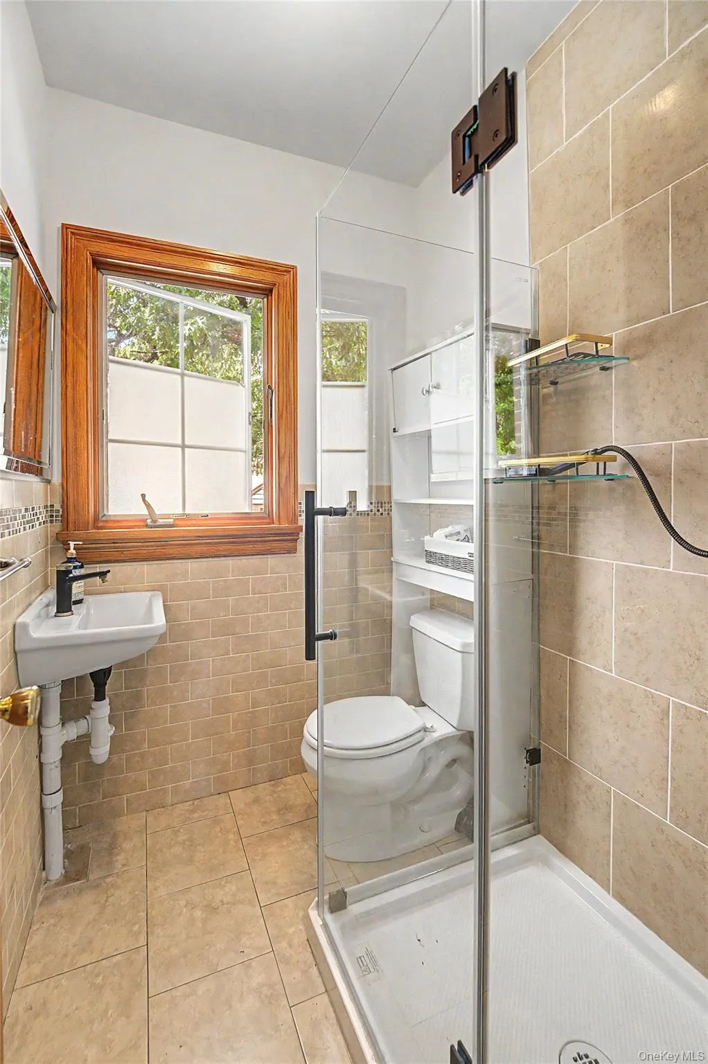 246-12 Cambria Avenue, New York, NY, 4 Bedrooms Bedrooms, 7 Rooms Rooms,4 BathroomsBathrooms,Residential,For Rent,Cambria,0,1005941 246-12 Cambria Avenue, New York, NY, 4 Bedrooms Bedrooms, 7 Rooms Rooms,4 BathroomsBathrooms,Residential,For Rent,Cambria,0,1005941
