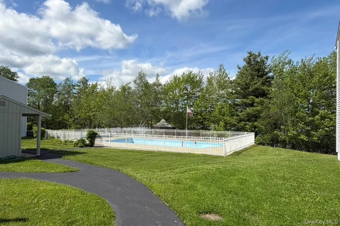 42 Krier Lane, Thompson, NY, 2 Bedrooms Bedrooms, 7 Rooms Rooms,1 BathroomBathrooms,Residential Lease,For Rent,Krier,0,1005942 42 Krier Lane, Thompson, NY, 2 Bedrooms Bedrooms, 7 Rooms Rooms,1 BathroomBathrooms,Residential Lease,For Rent,Krier,0,1005942