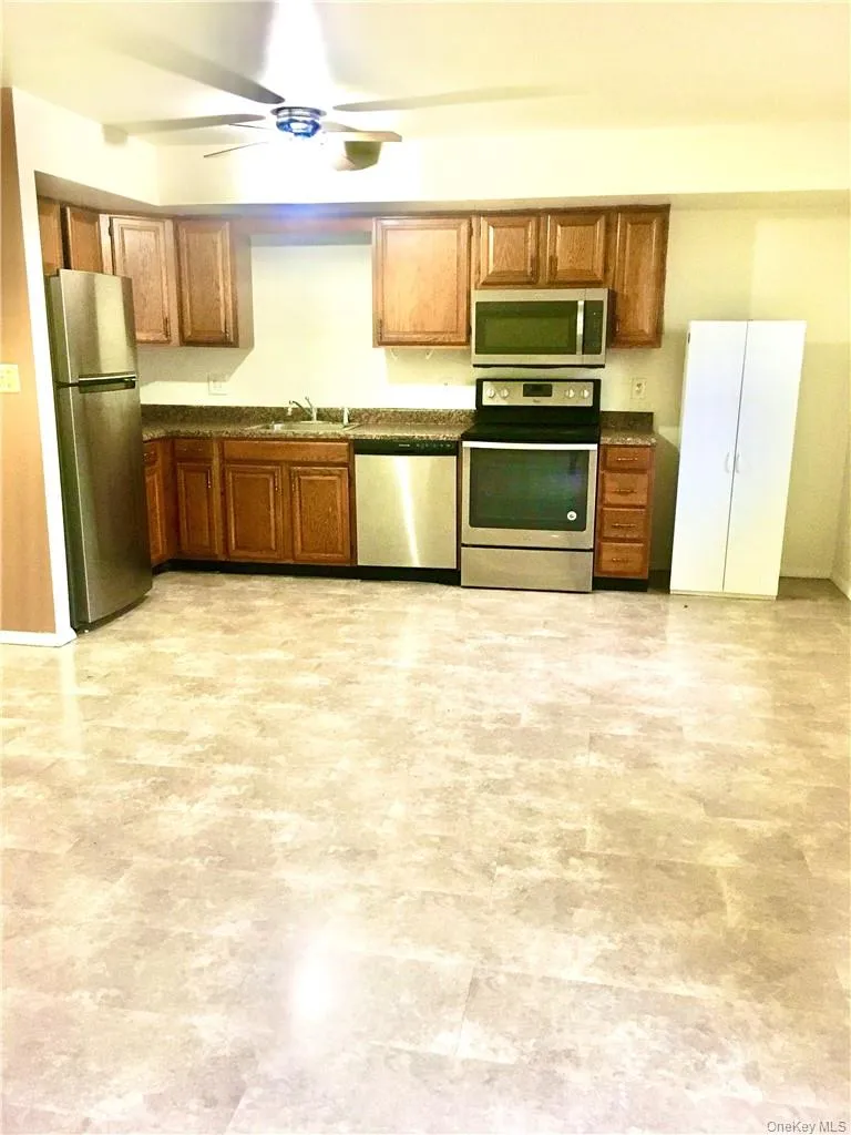 42 Krier Lane, Thompson, NY, 2 Bedrooms Bedrooms, 7 Rooms Rooms,1 BathroomBathrooms,Residential Lease,For Rent,Krier,0,1005942 42 Krier Lane, Thompson, NY, 2 Bedrooms Bedrooms, 7 Rooms Rooms,1 BathroomBathrooms,Residential Lease,For Rent,Krier,0,1005942