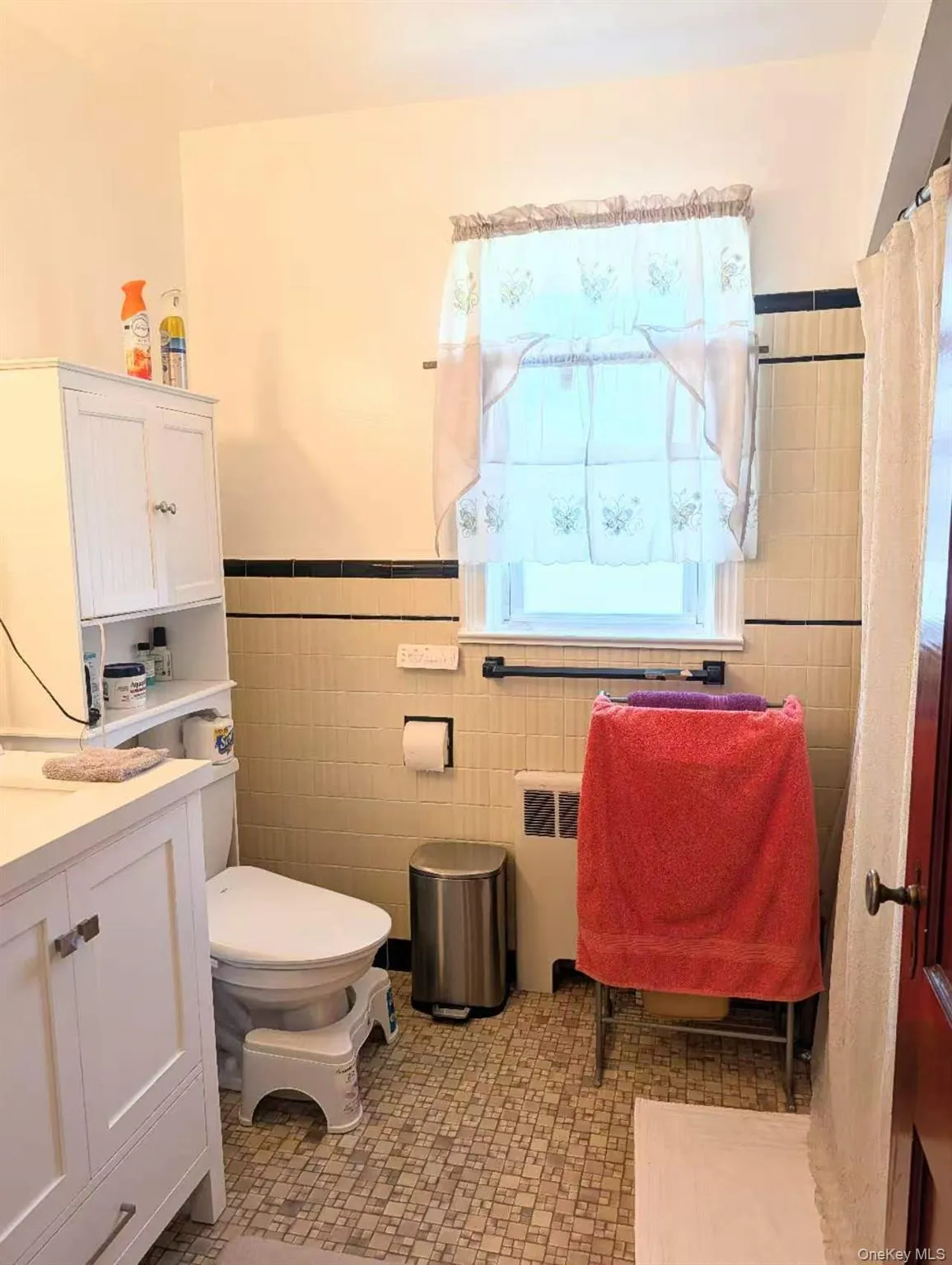 2nd Floor Bathroom 2nd Floor Bathroom