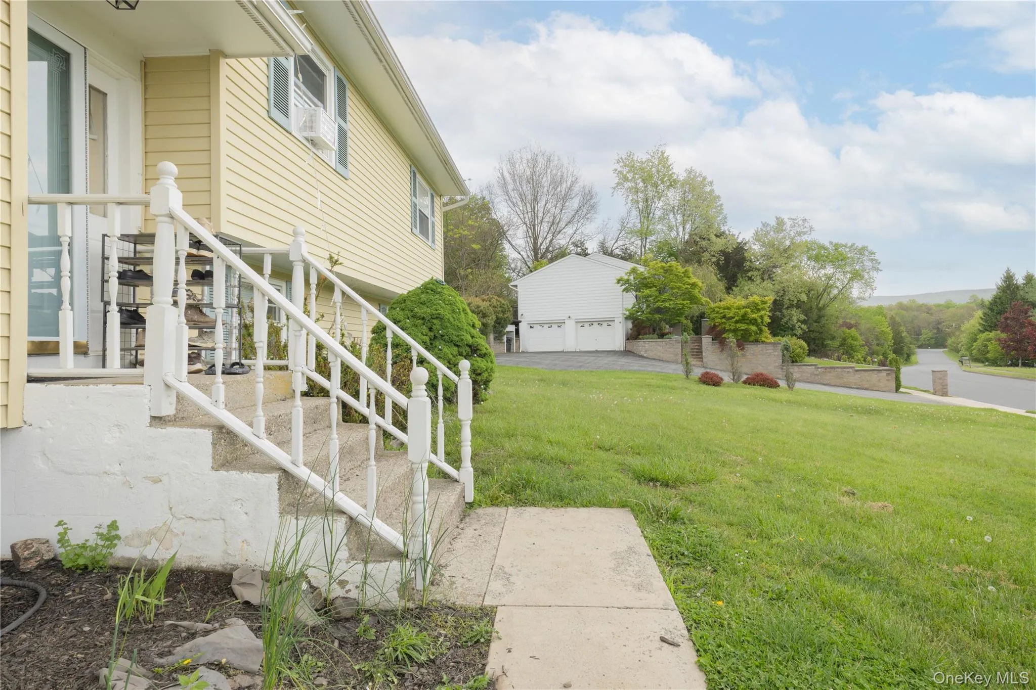 62 Barnes Road, Blooming Grove, NY, 4 Bedrooms Bedrooms, 7 Rooms Rooms,2 BathroomsBathrooms,Residential,For Rent,Barnes,0,1005945 62 Barnes Road, Blooming Grove, NY, 4 Bedrooms Bedrooms, 7 Rooms Rooms,2 BathroomsBathrooms,Residential,For Rent,Barnes,0,1005945