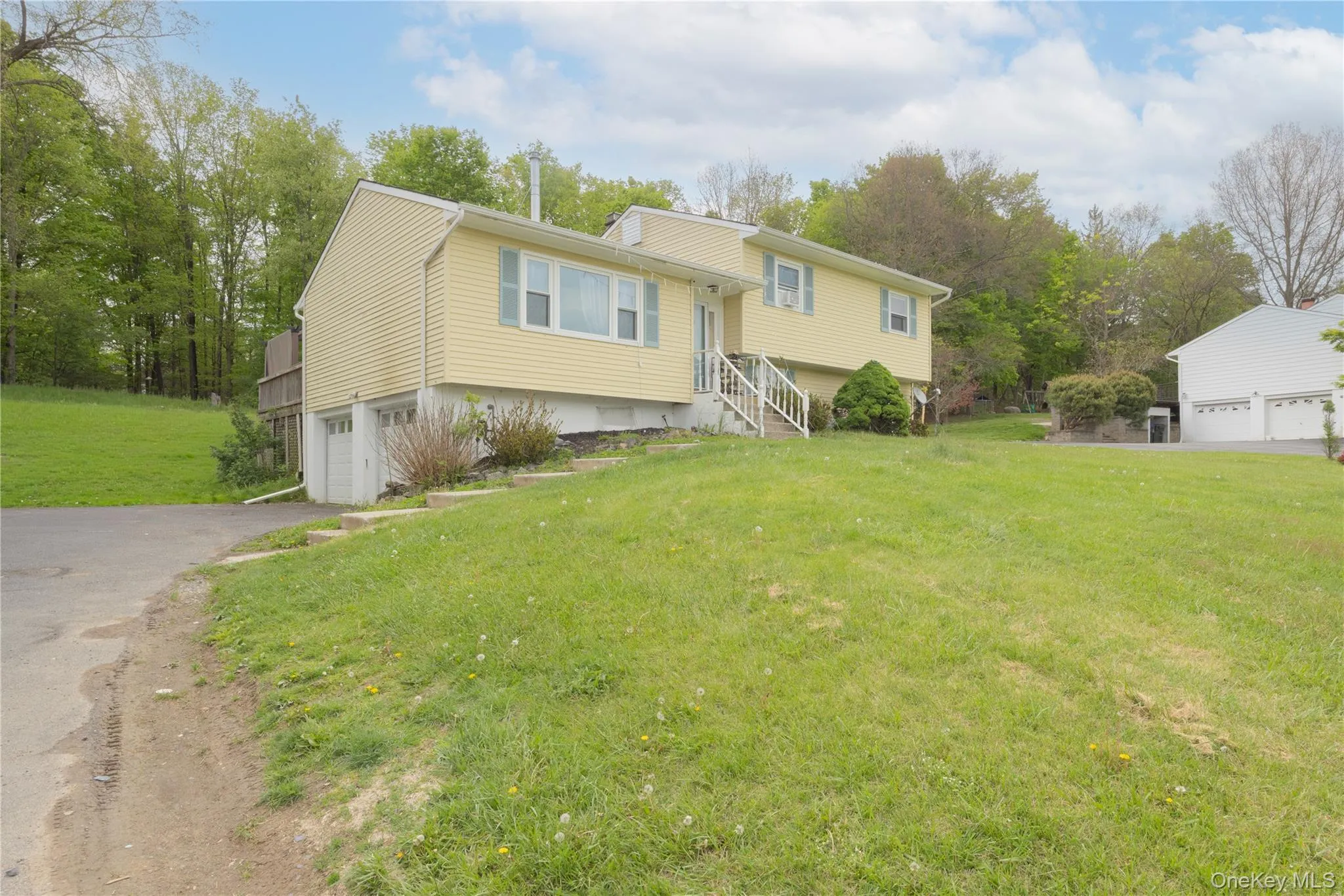 62 Barnes Road, Blooming Grove, NY, 4 Bedrooms Bedrooms, 7 Rooms Rooms,2 BathroomsBathrooms,Residential,For Rent,Barnes,0,1005945 62 Barnes Road, Blooming Grove, NY, 4 Bedrooms Bedrooms, 7 Rooms Rooms,2 BathroomsBathrooms,Residential,For Rent,Barnes,0,1005945