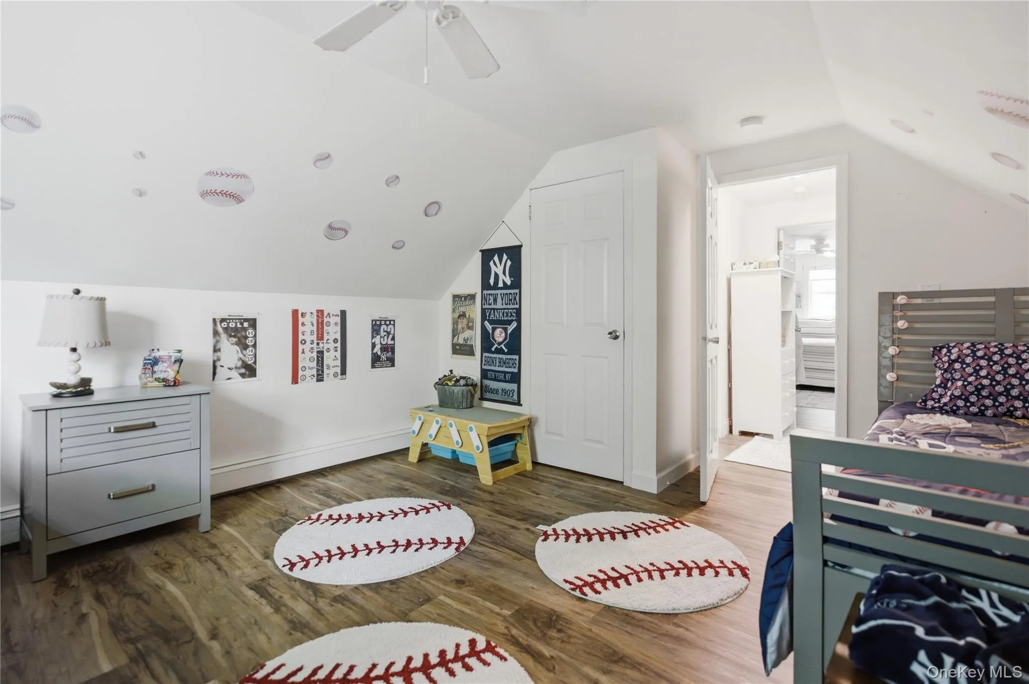 12 Wayne Court, Southampton, NY, 4 Bedrooms Bedrooms, 7 Rooms Rooms,2 BathroomsBathrooms,Residential Lease,For Rent,Wayne,0,1005947 12 Wayne Court, Southampton, NY, 4 Bedrooms Bedrooms, 7 Rooms Rooms,2 BathroomsBathrooms,Residential Lease,For Rent,Wayne,0,1005947